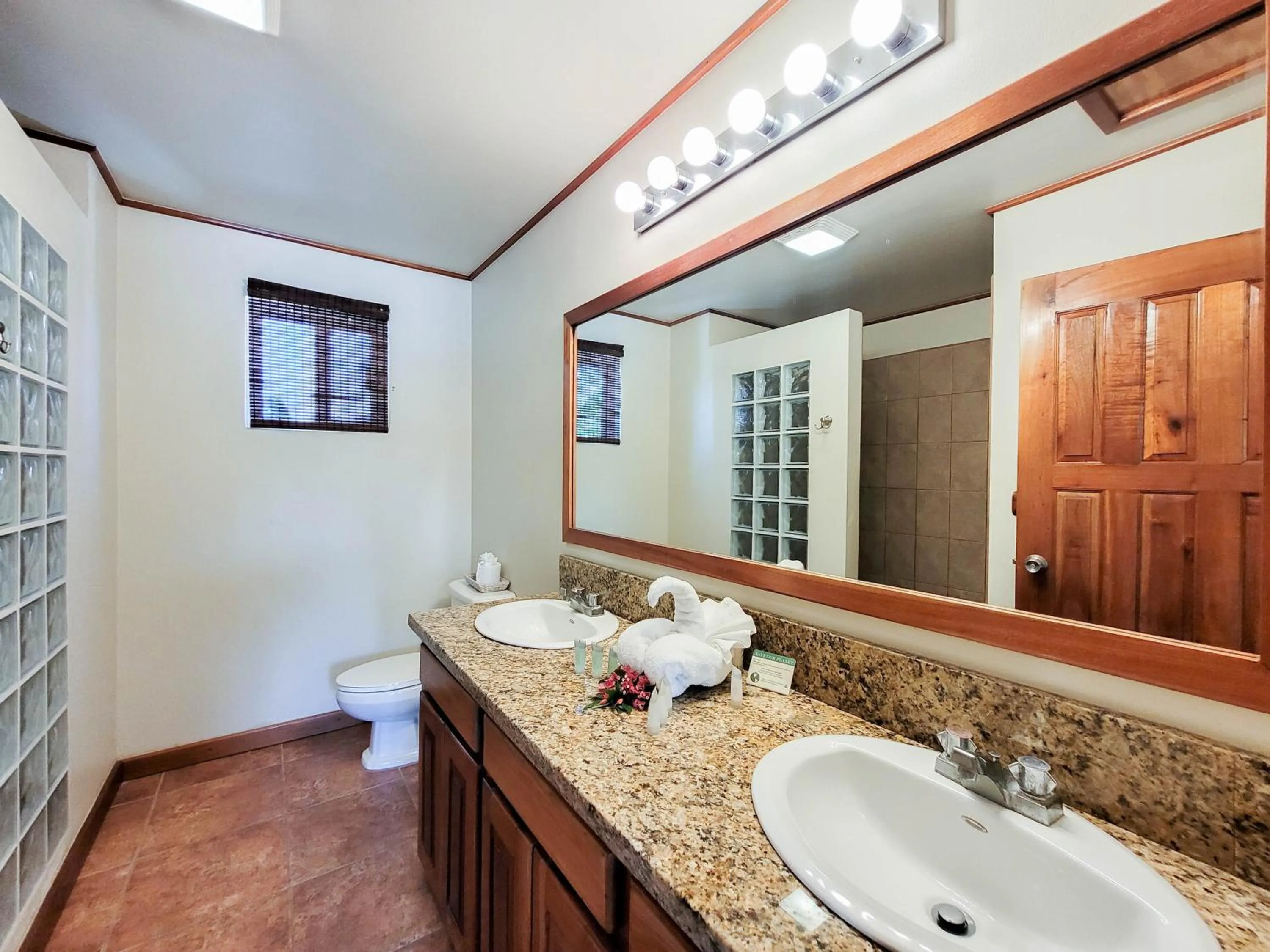 Bathroom in Sapphire Beach Resort
