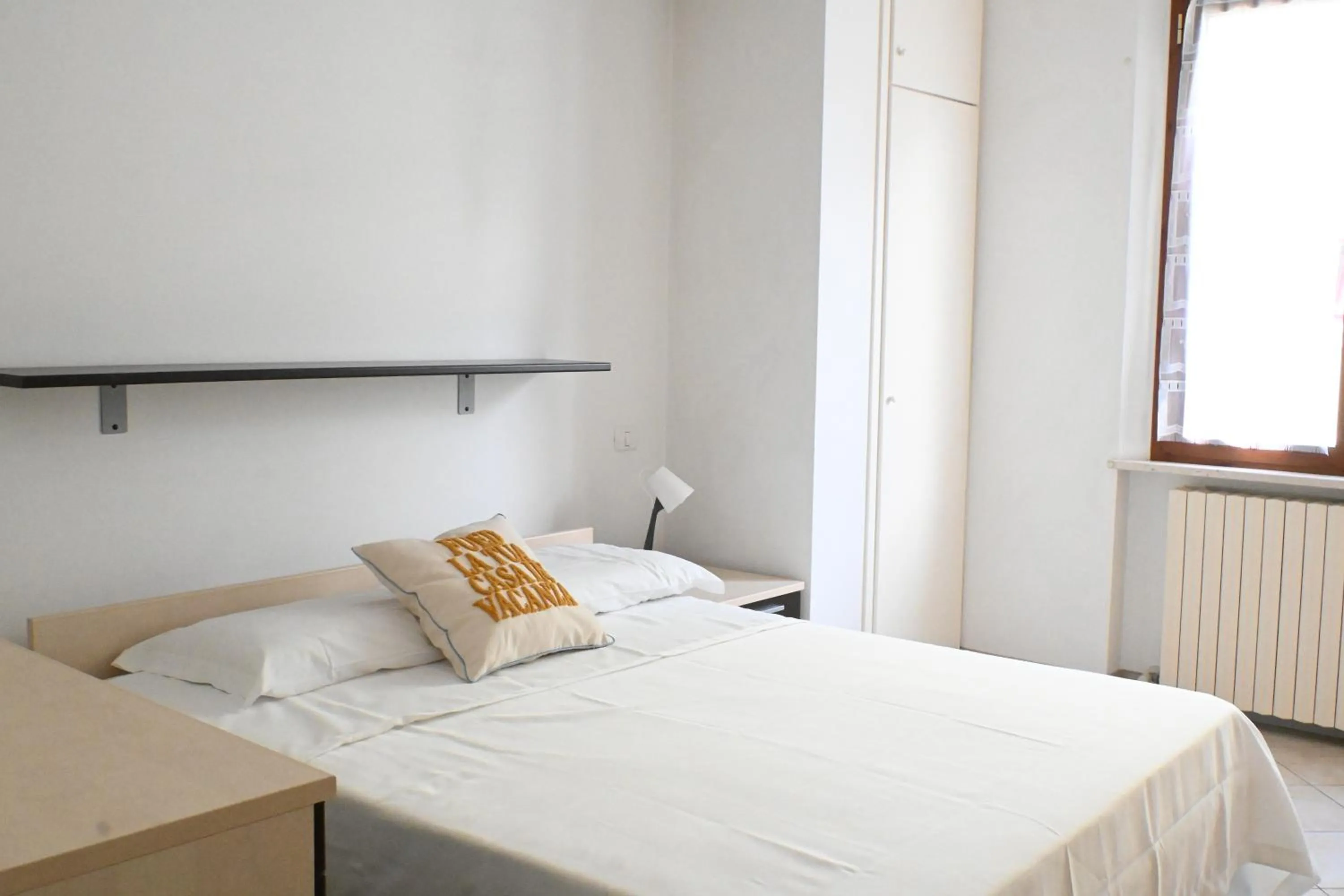 Bed in N044 - Numana, nuovo trilocale con aria condizionata e parcheggio