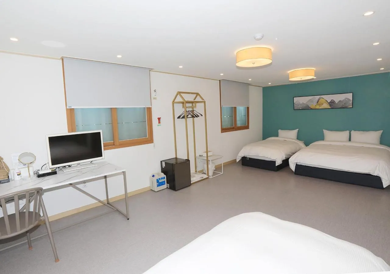 Photo of the whole room, Bed in Maison Mini Hotel