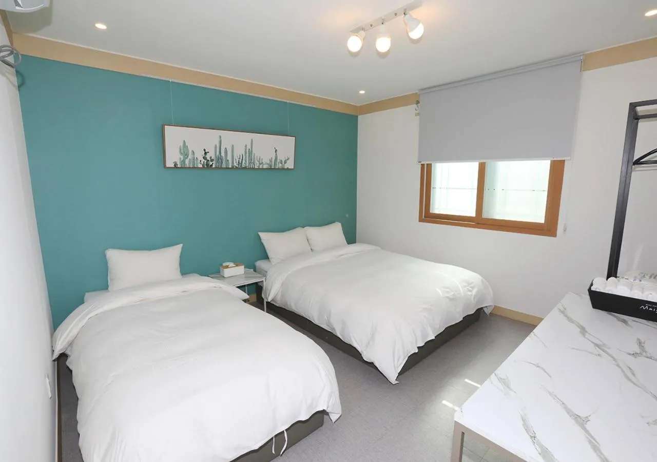 Photo of the whole room, Bed in Maison Mini Hotel