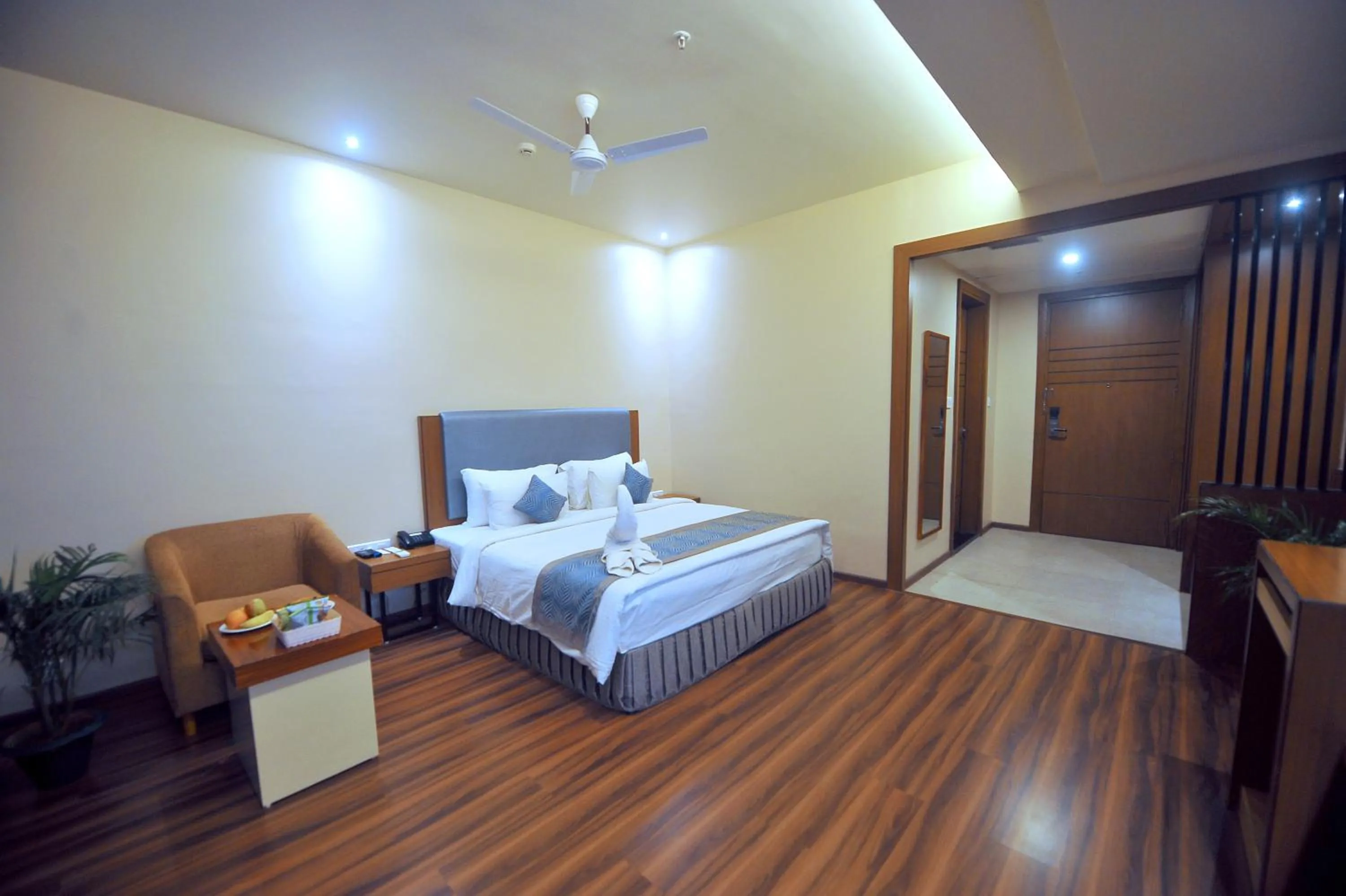 Bed in Pipul Padmaja Premium Hotel