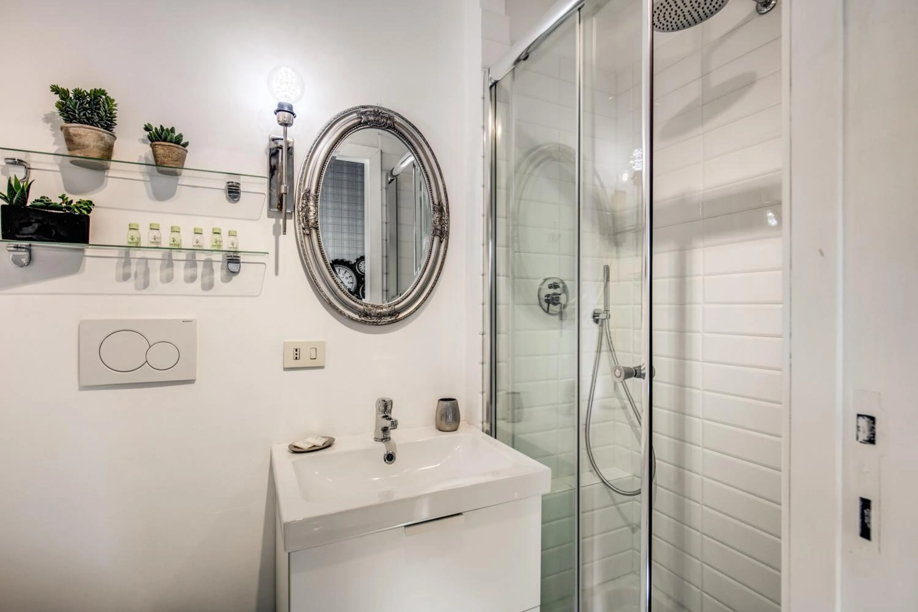 Bathroom in Colosseo Miracle Suite