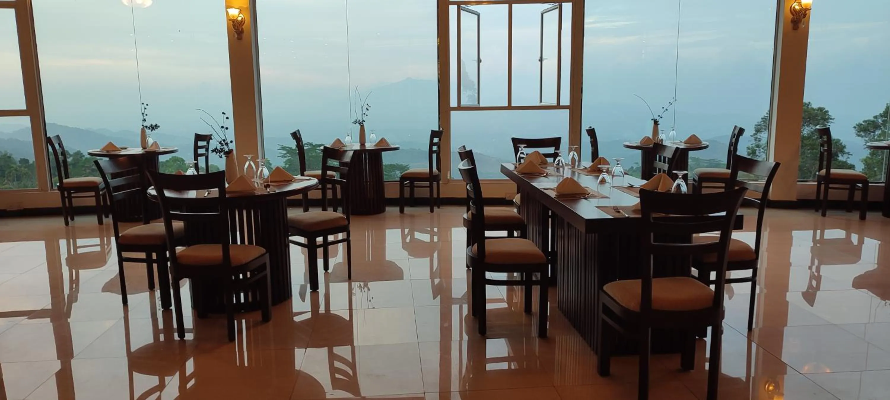 Restaurant/places to eat in Bellwood Hills Resort & Spa
