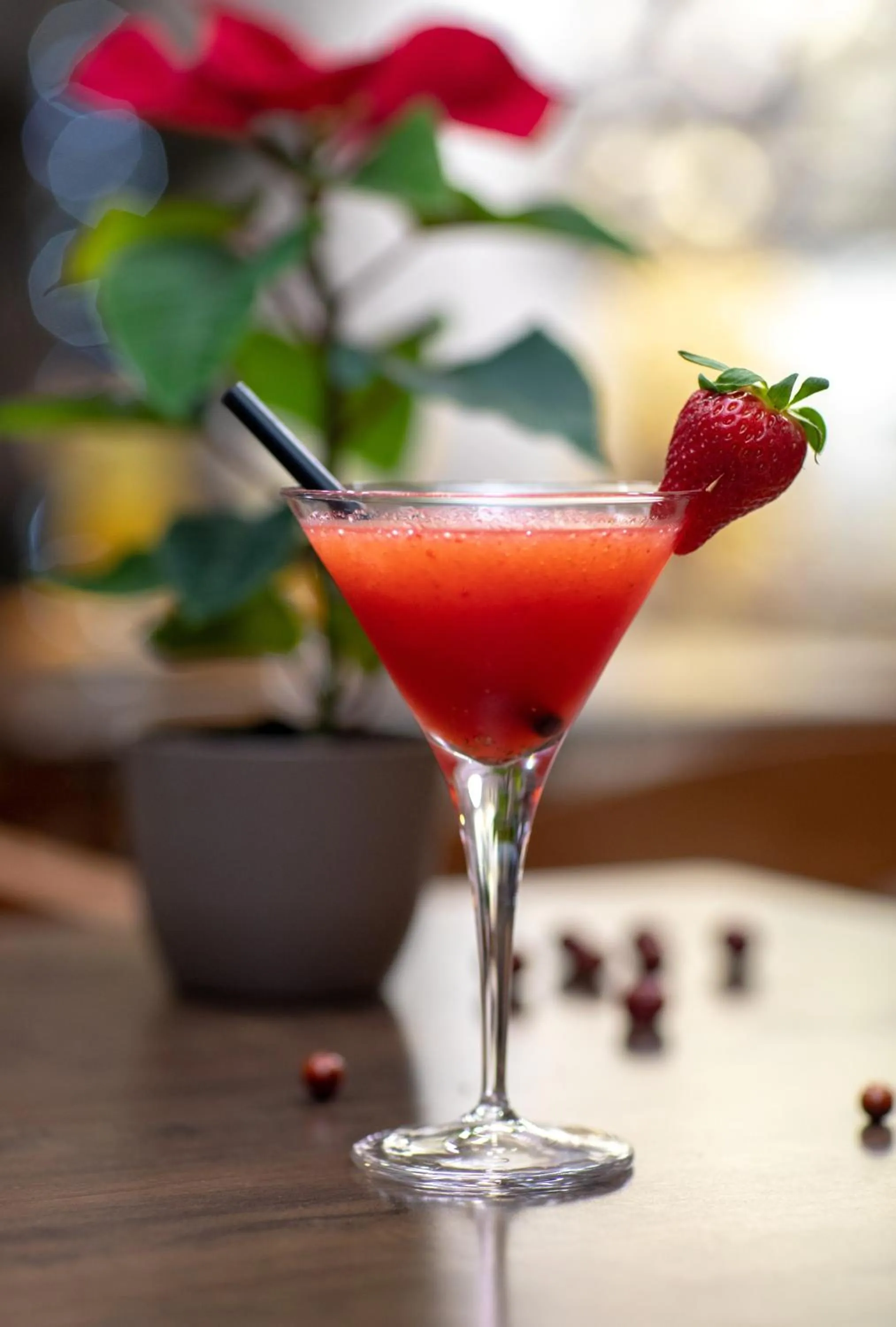 Communal lounge/ TV room in Metro Hotel Tirana