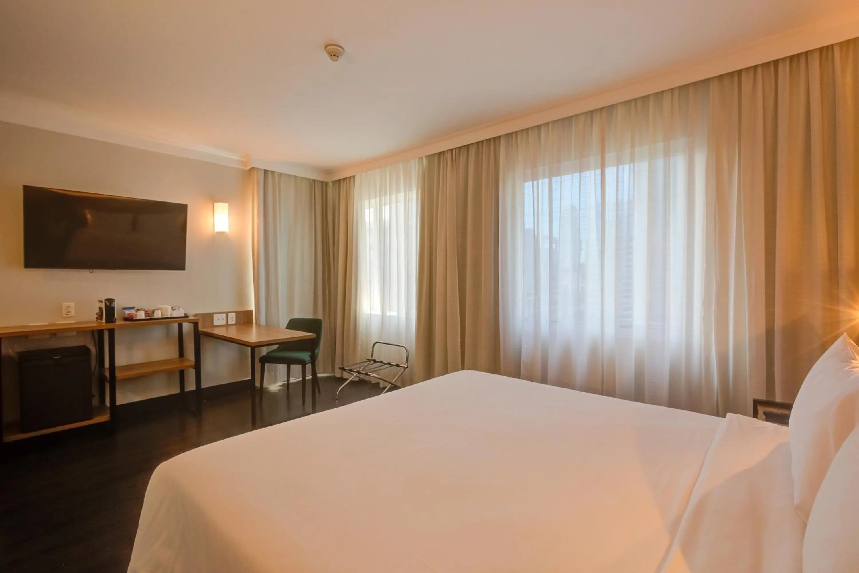 Bedroom, Bed in Park Inn by Radisson Berrini