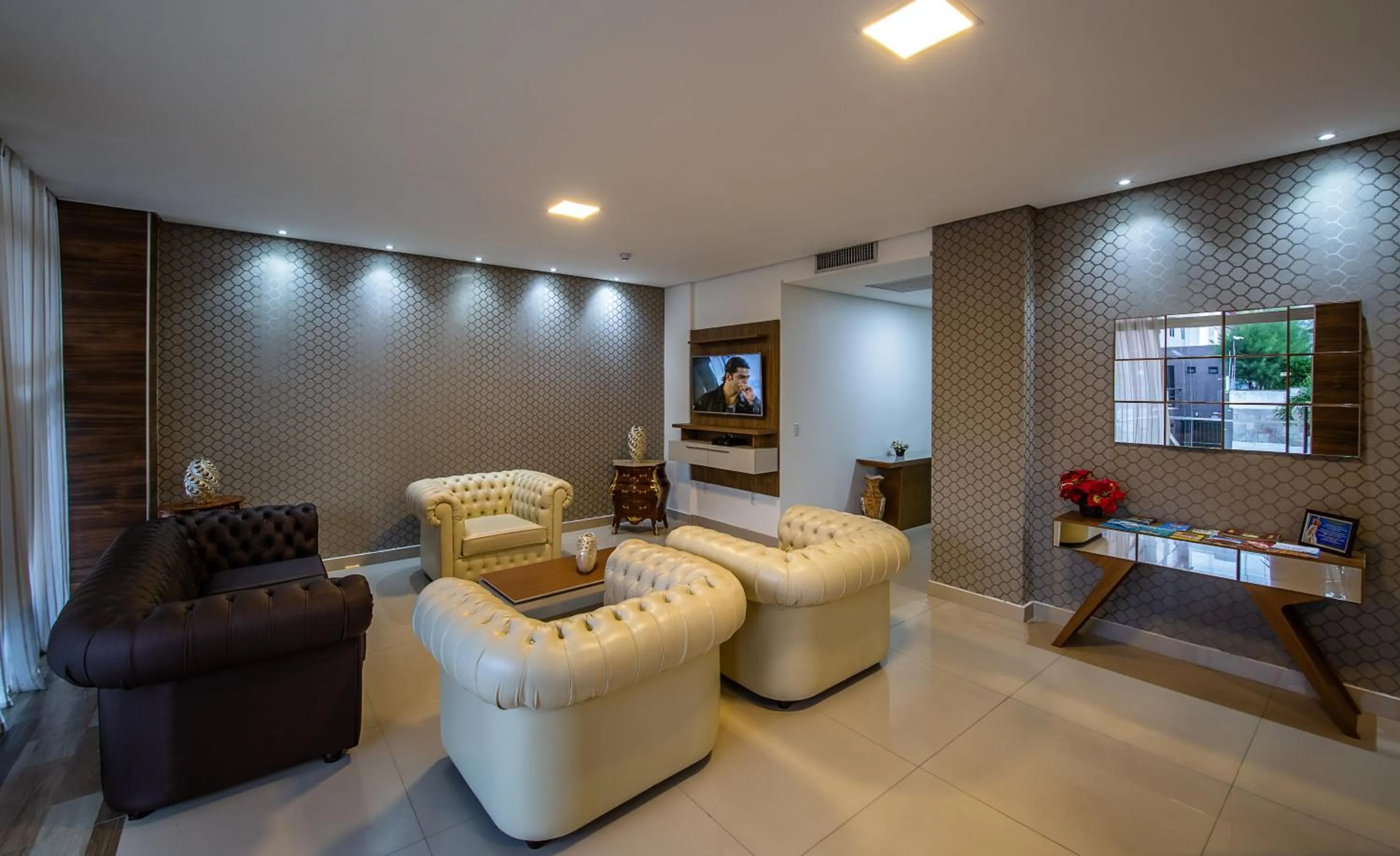 Lobby or reception in Tambau Beach Hotel