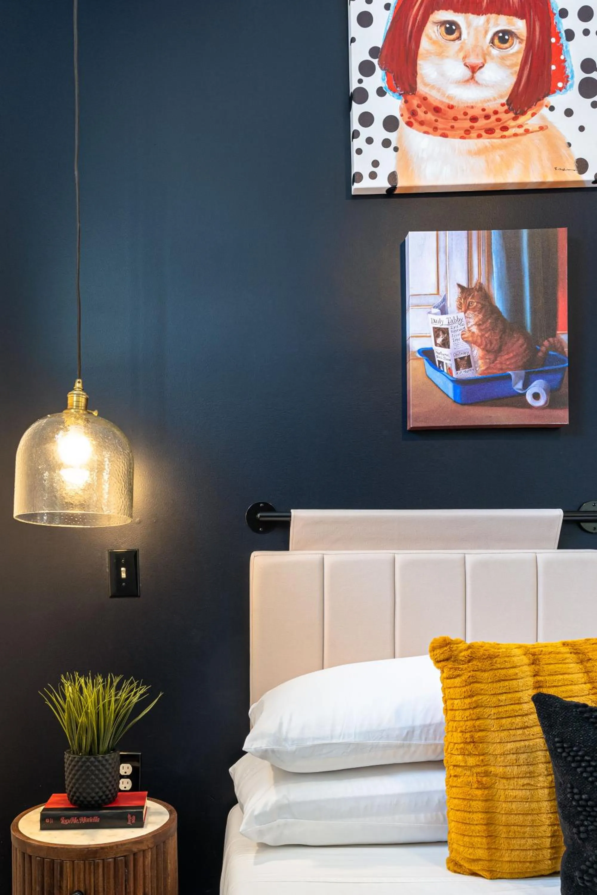 Bed in Saint Philip Residence