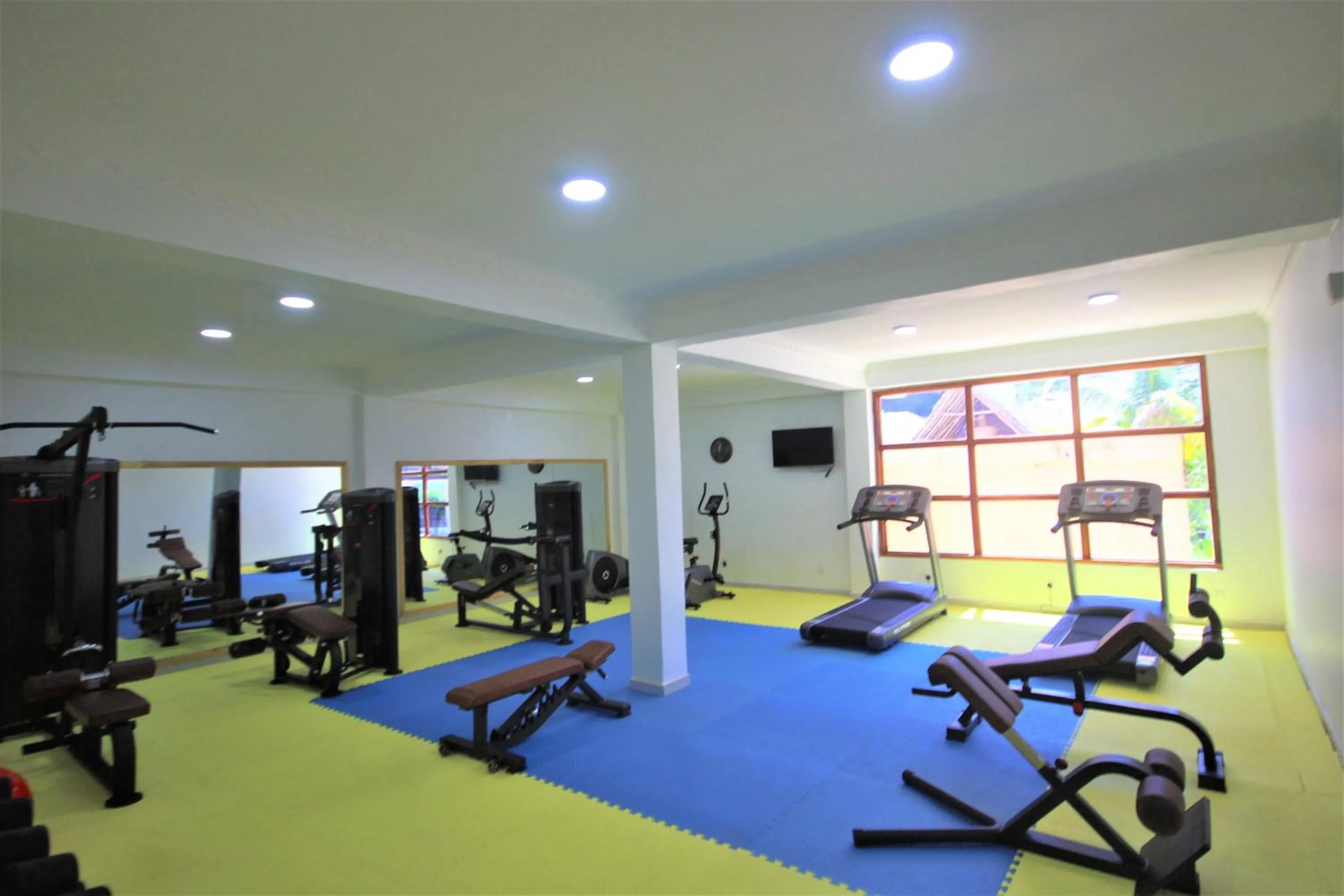 Fitness centre/facilities in Paradise Beach Resort & Spa