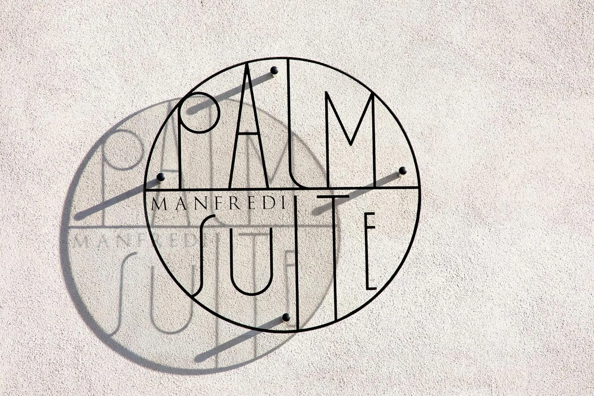 Property building in Palm Suites - Small Luxury Hotels of the World