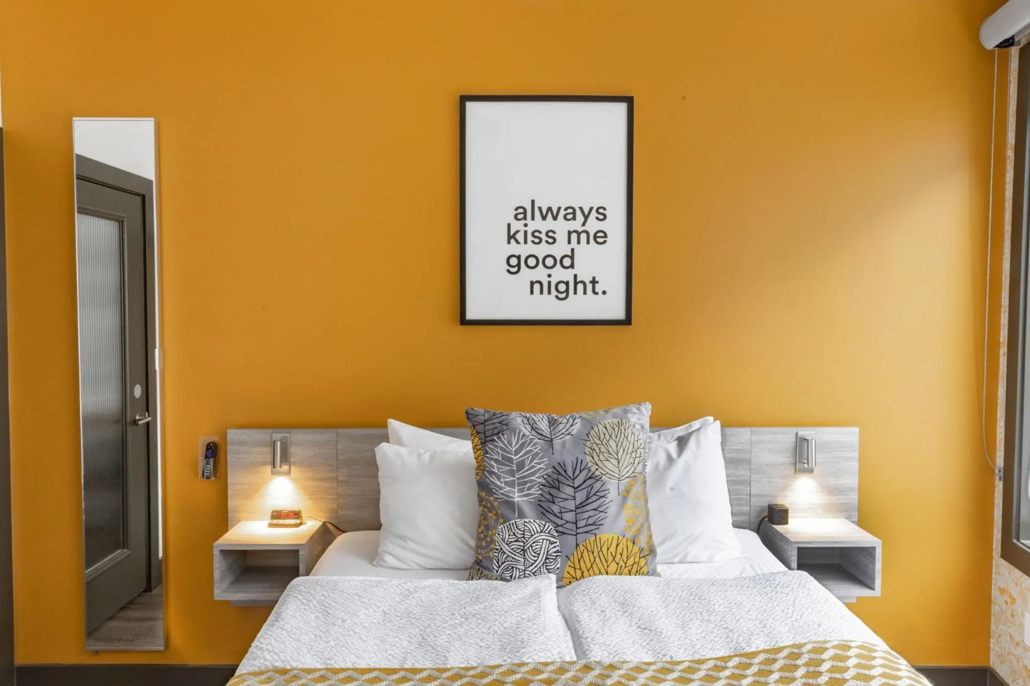 Bed in Silverbow Inn