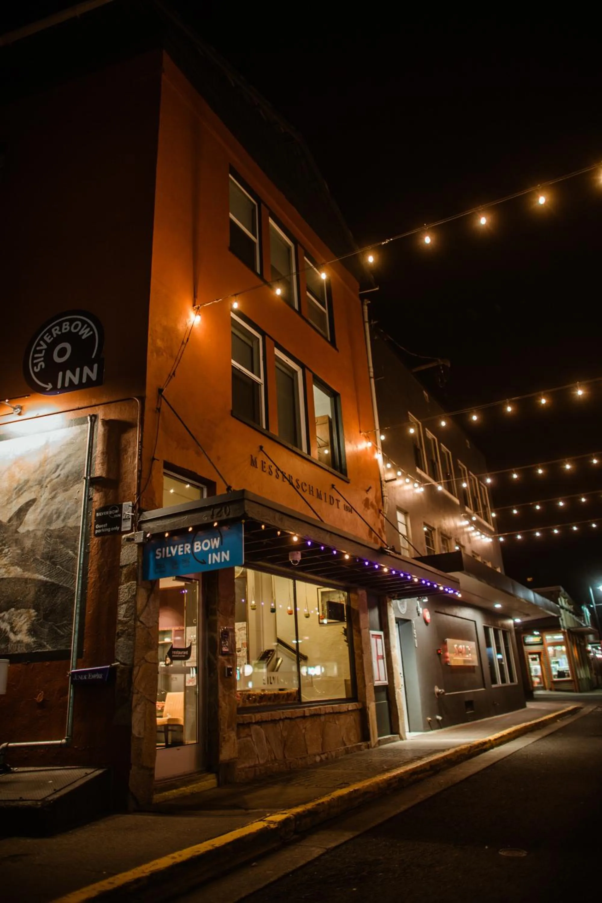 Property building in Silverbow Inn