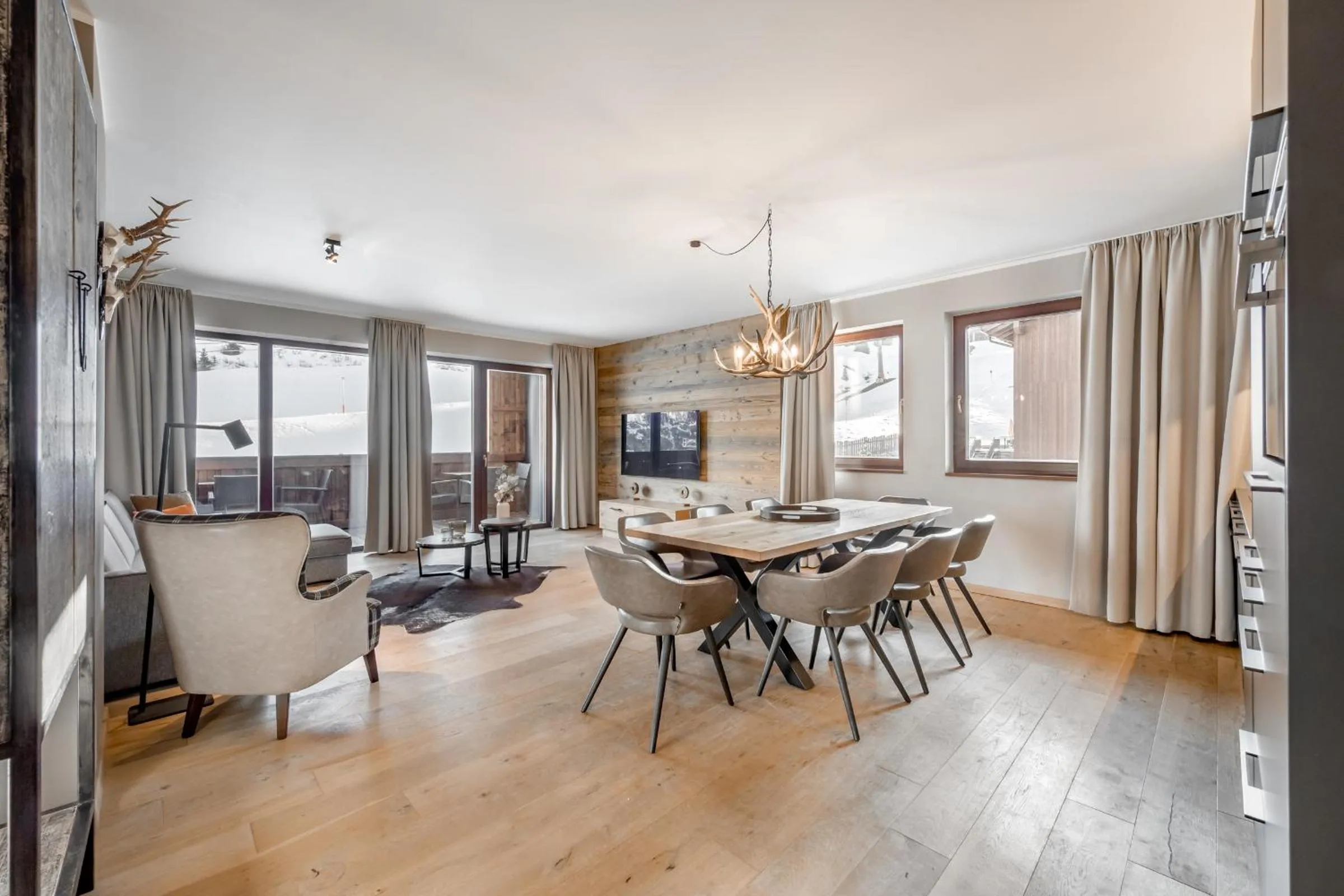 Living room in AlpenParks Hotel & Apartment Arlberg Warth mit Pool