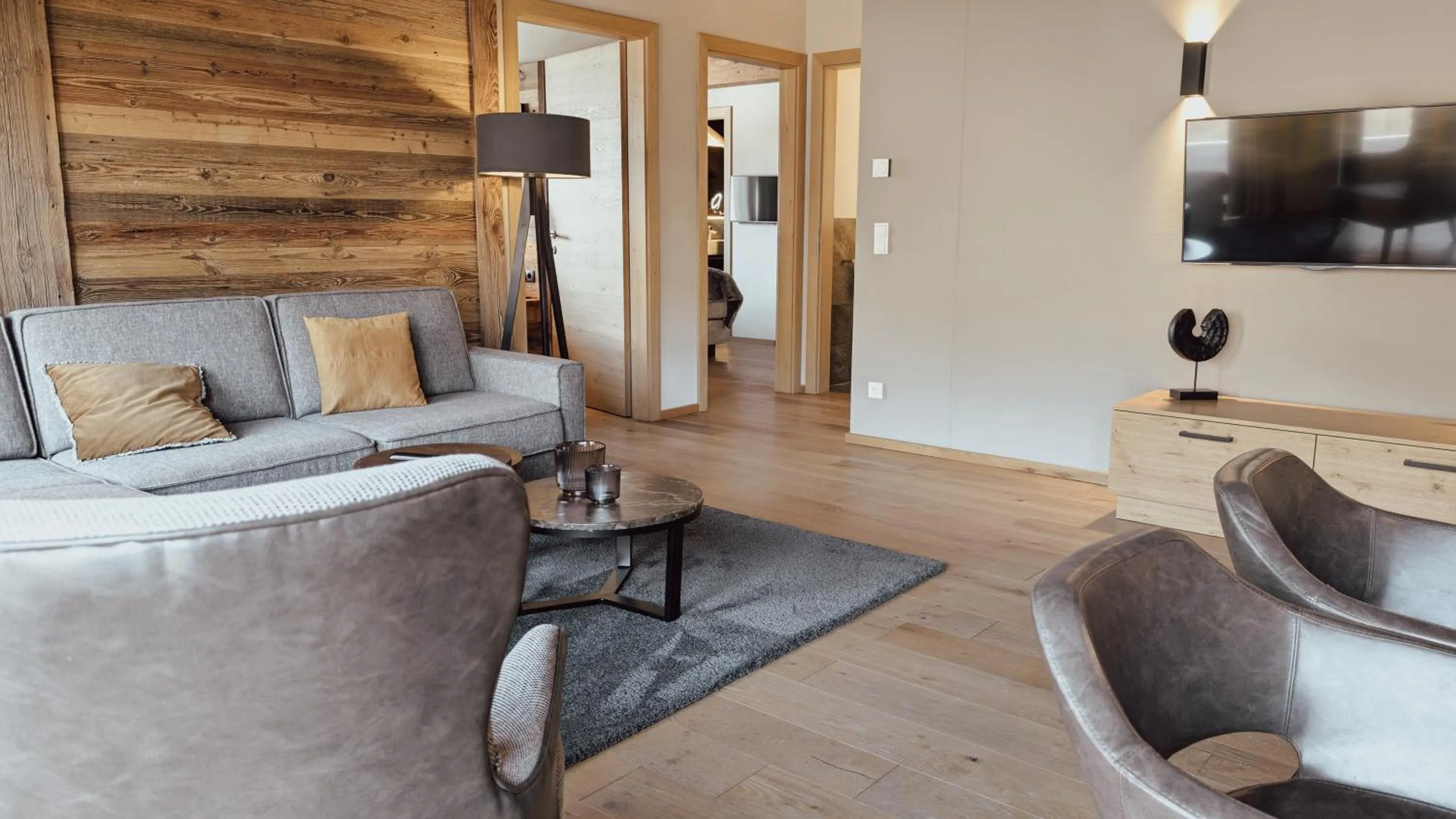 Living room in AlpenParks Hotel & Apartment Arlberg Warth mit Pool