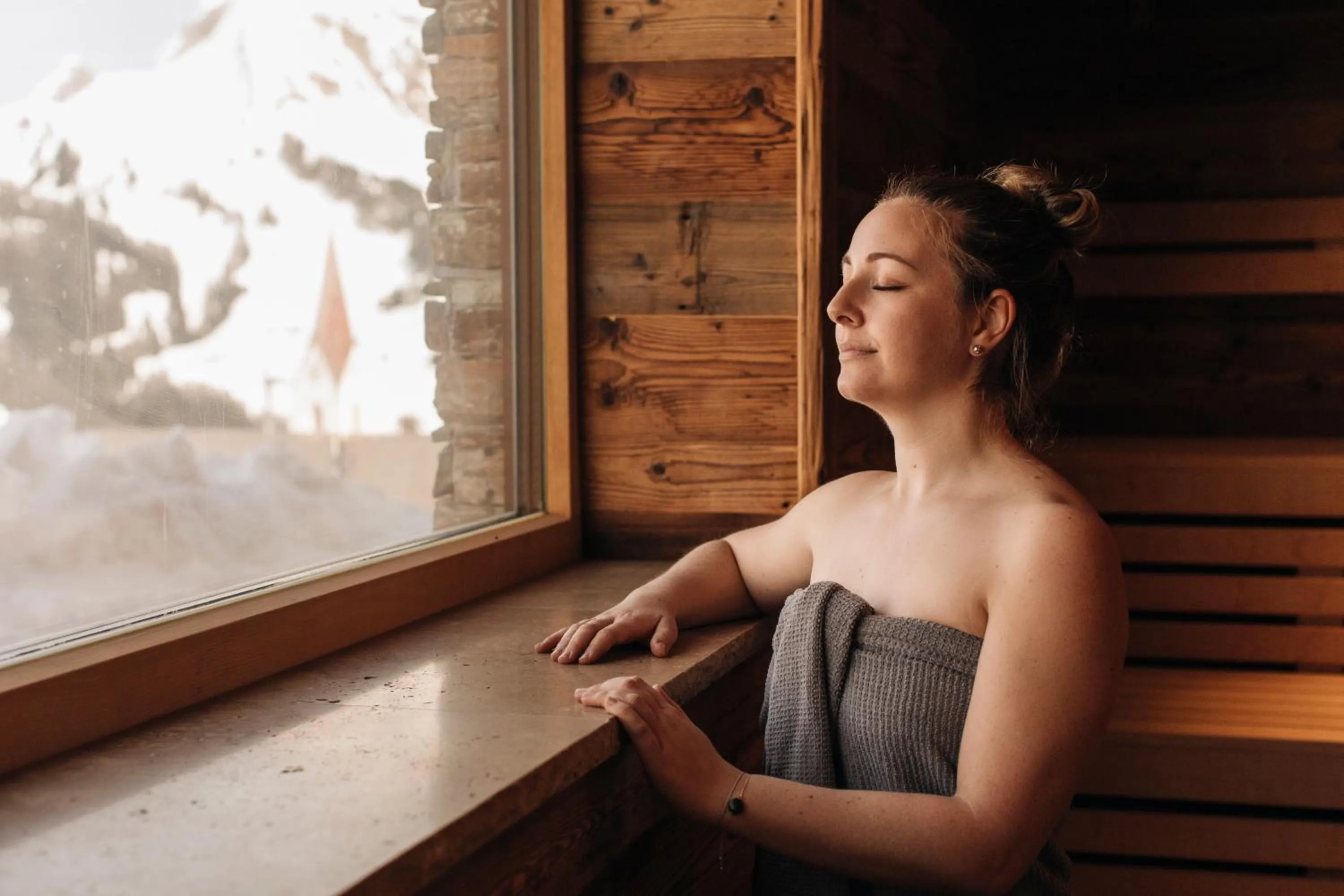 Sauna in AlpenParks Hotel & Apartment Arlberg Warth mit Pool