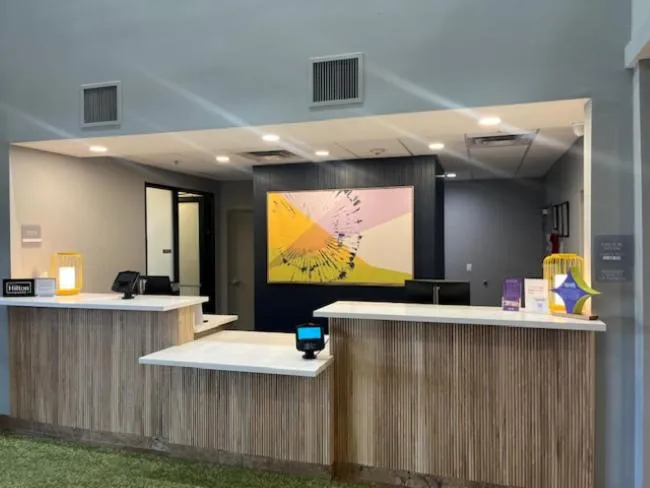 Lobby or reception in Spark by Hilton Phoenix East Mesa