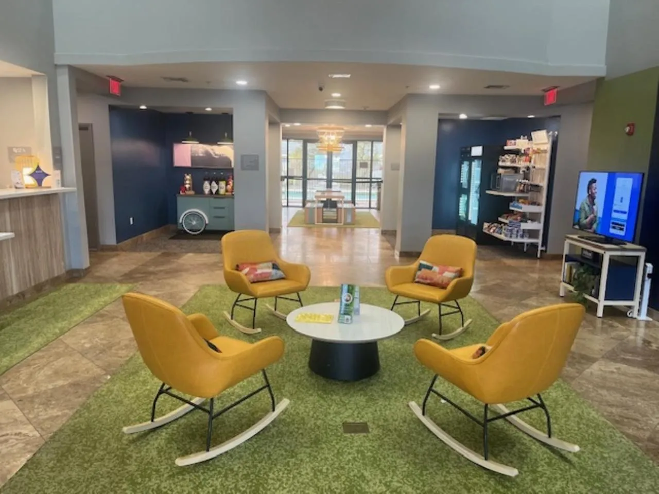 Lobby or reception in Spark by Hilton Phoenix East Mesa