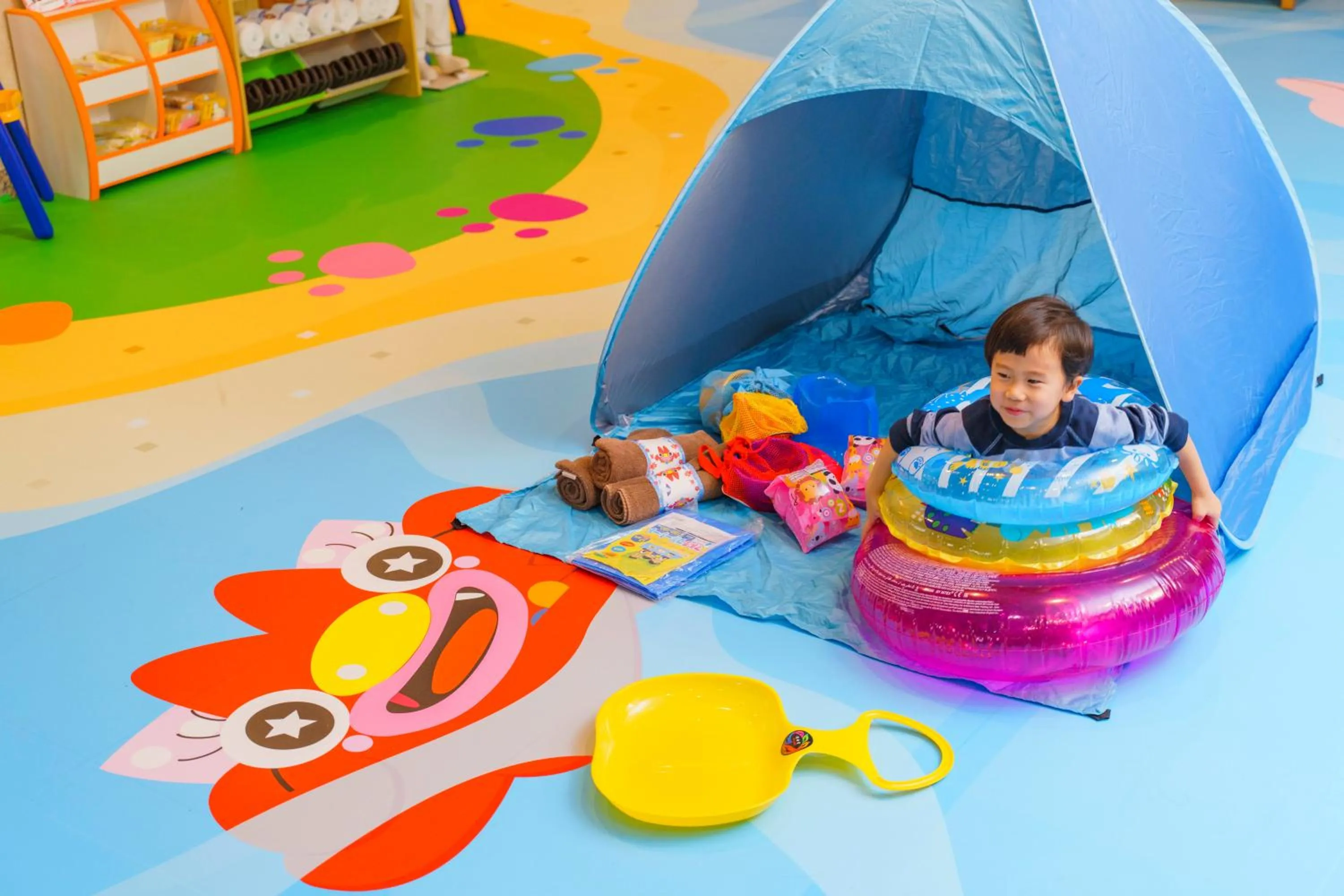 Children in Hotel Ocean