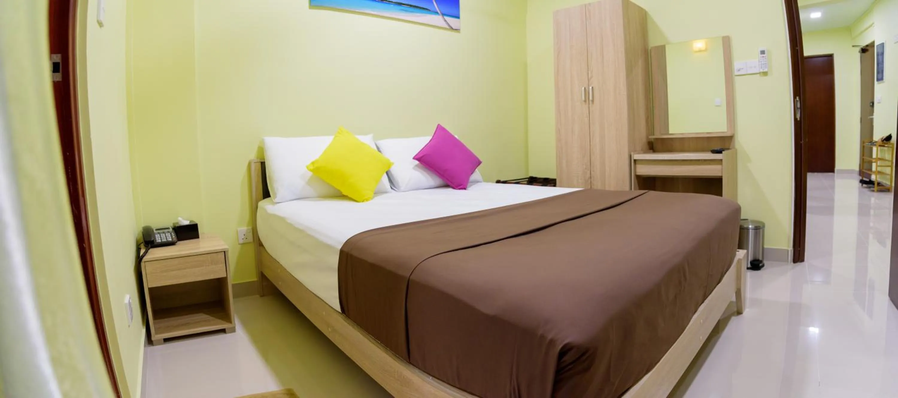 Photo of the whole room, Bed in Tourist Inn