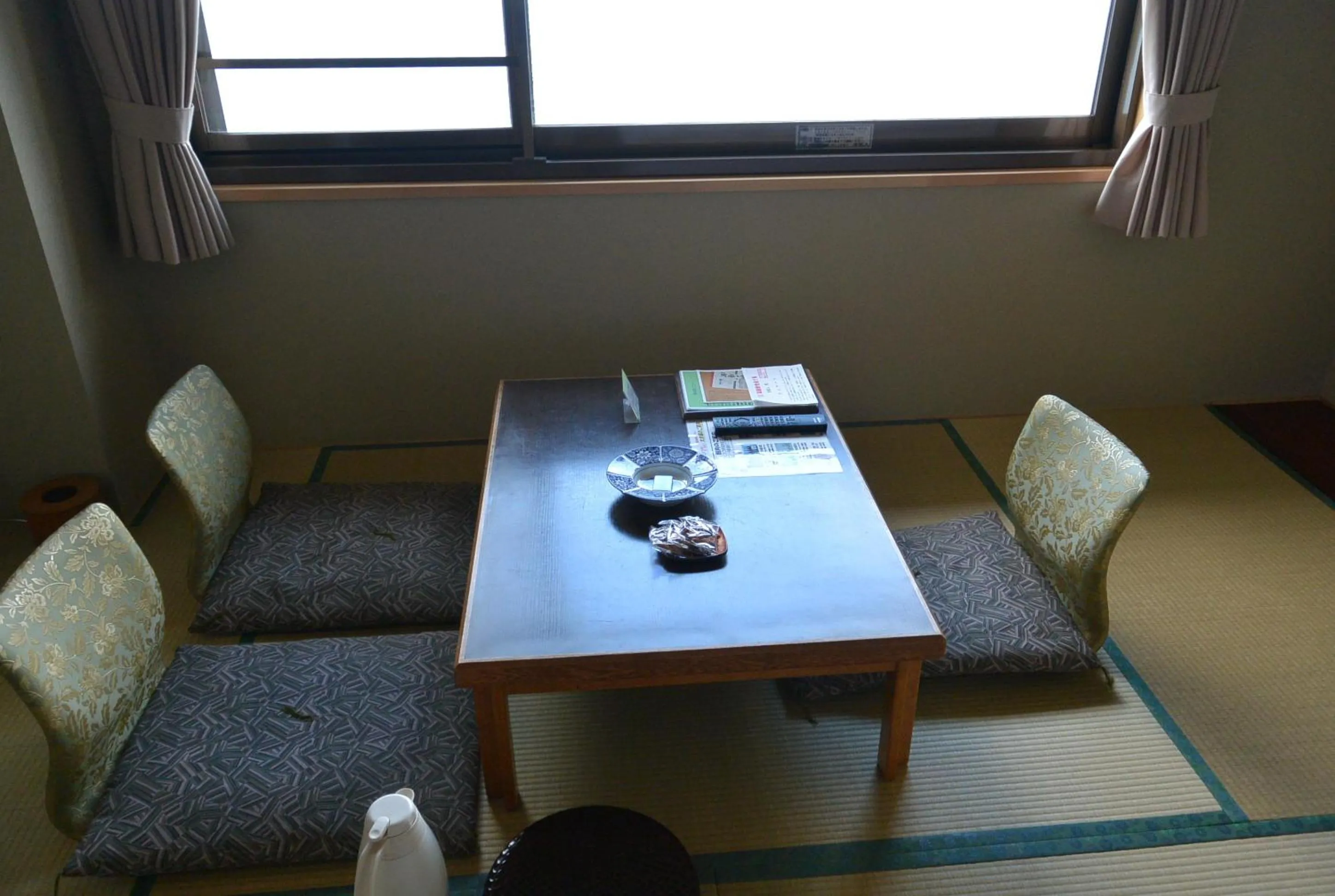 Seating area in Toya Kanko Hotel