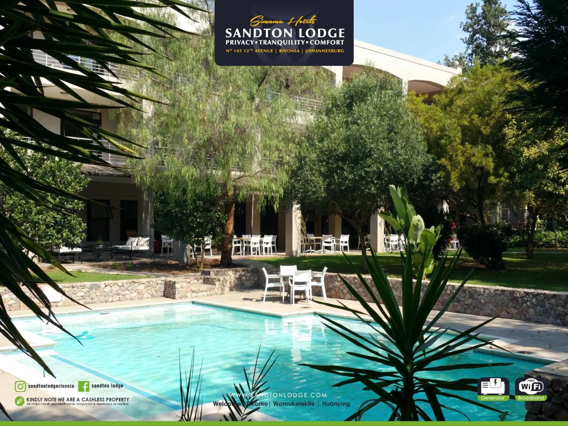 Swimming pool in Sandton Lodge Rivonia