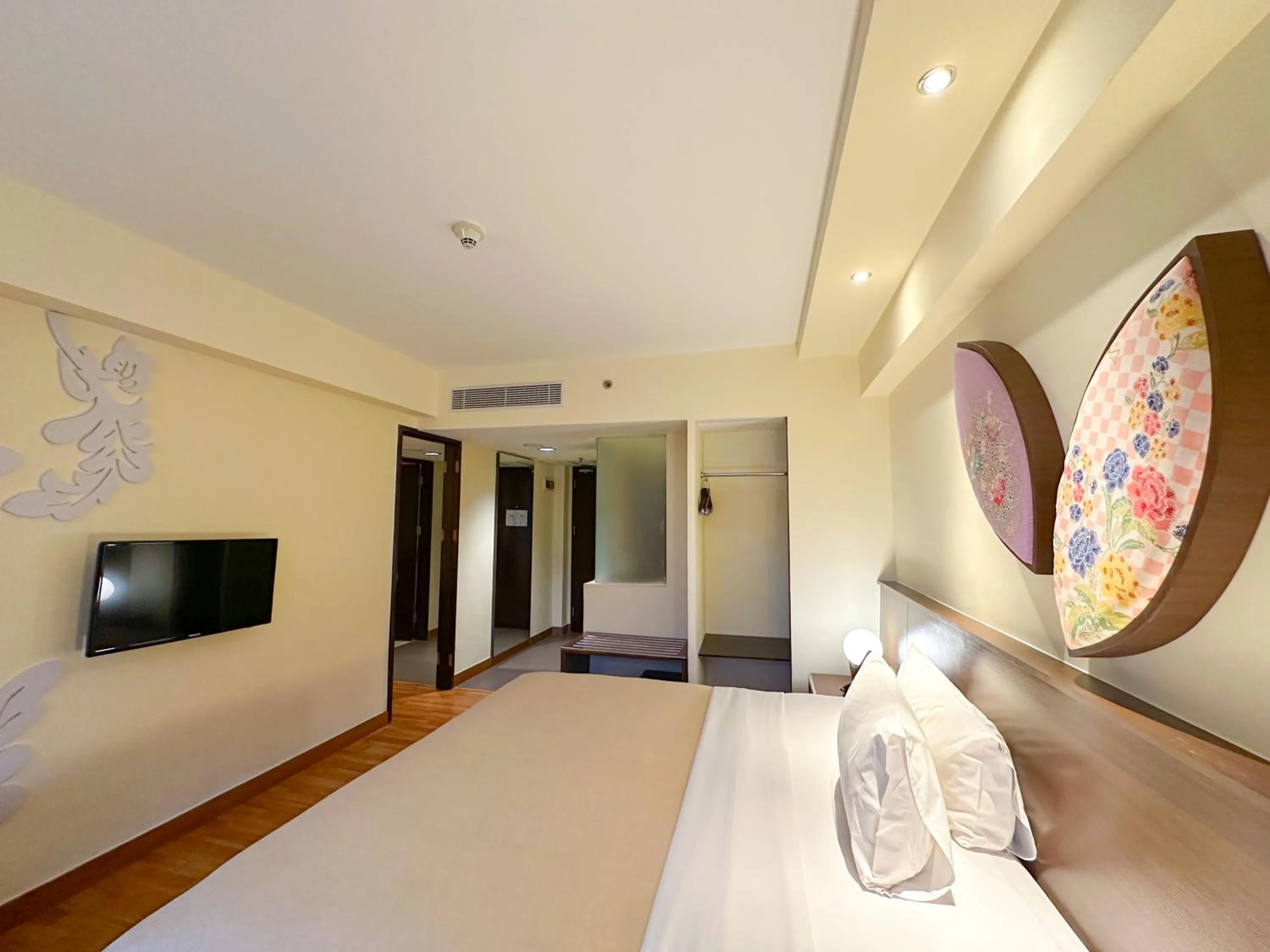 Bed in Atanaya Kuta Bali