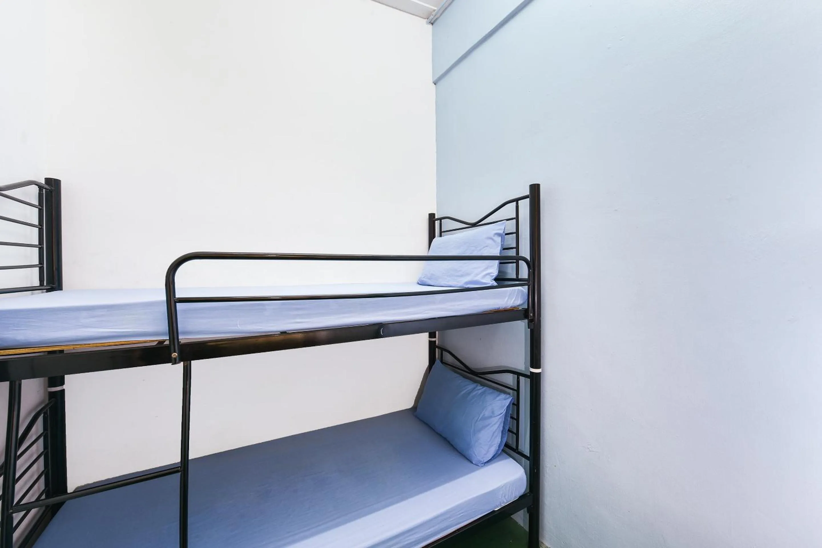 Bedroom, Bed in Hotel O Kuantan Backpackers