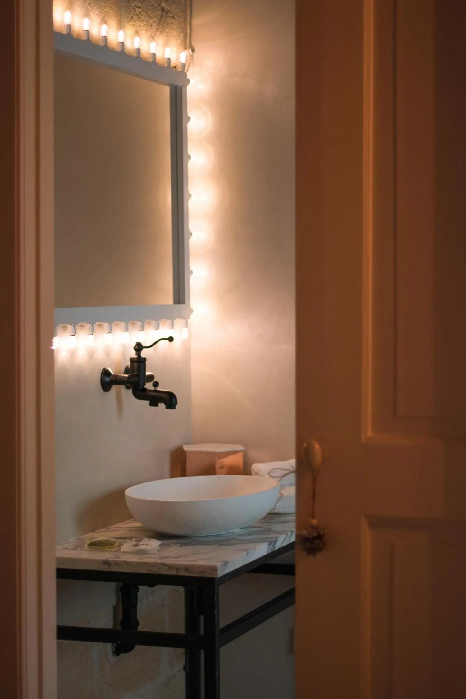 Cece Nove - Sotto l'Arco