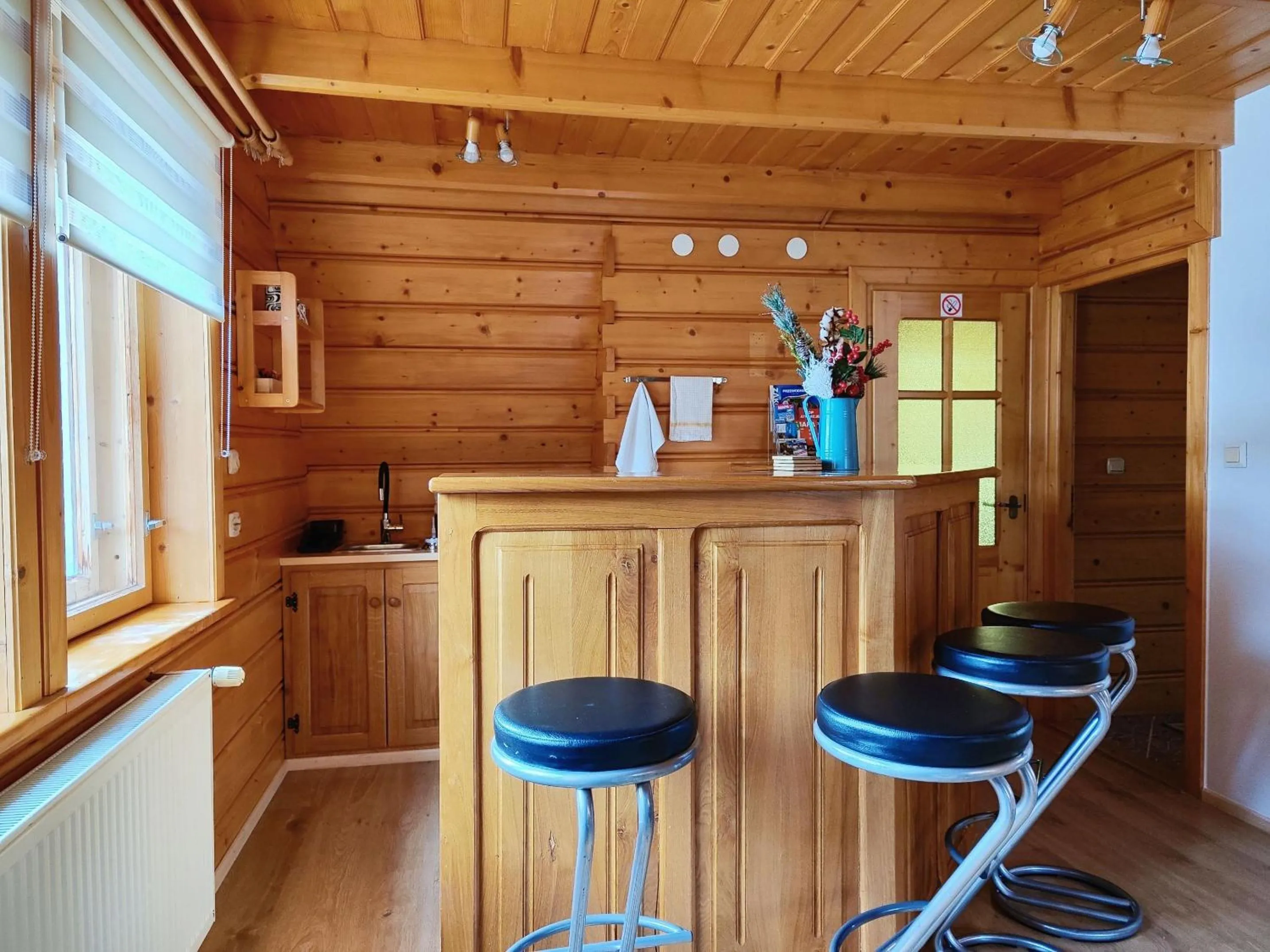 Kitchen or kitchenette in Apartamenty Sosna