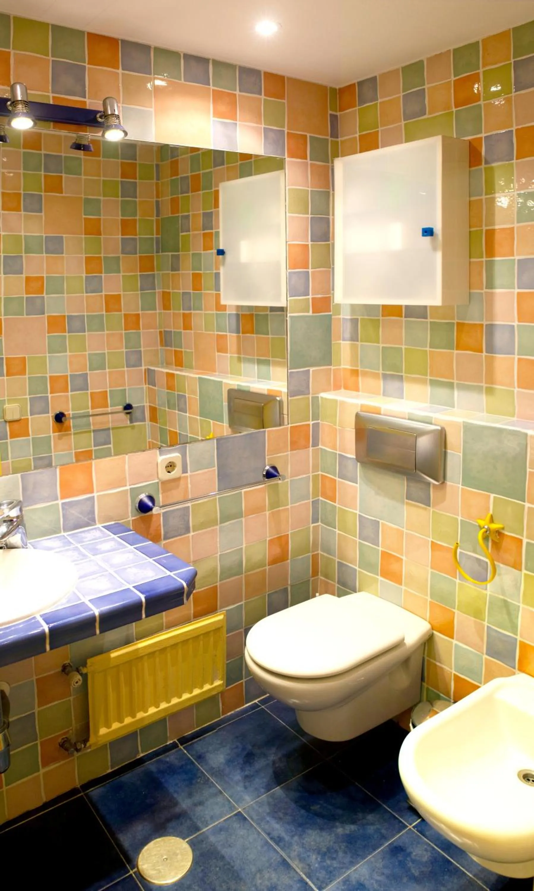 Bathroom in Quiet Studio in Madrid - 35 m² with Shared Pool