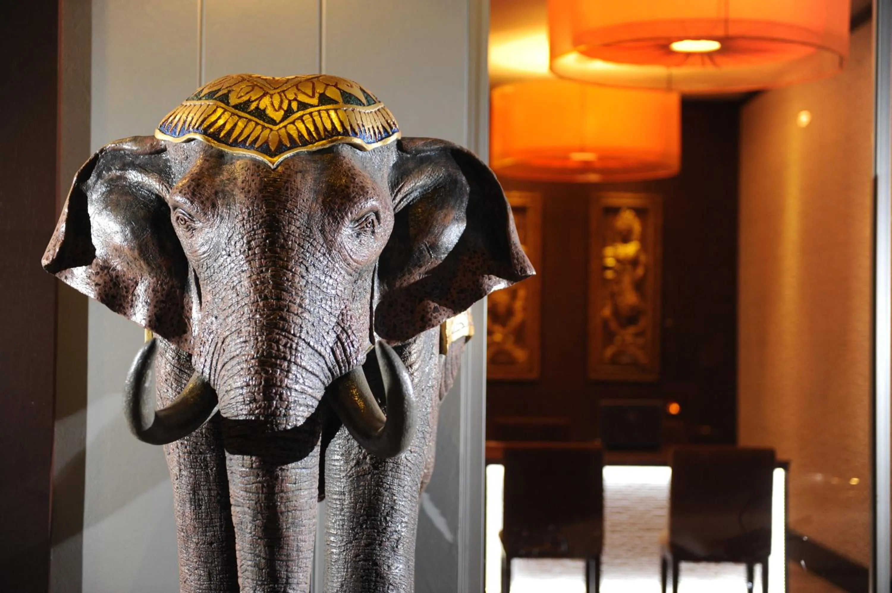 Decorative detail in Mawin Hotel