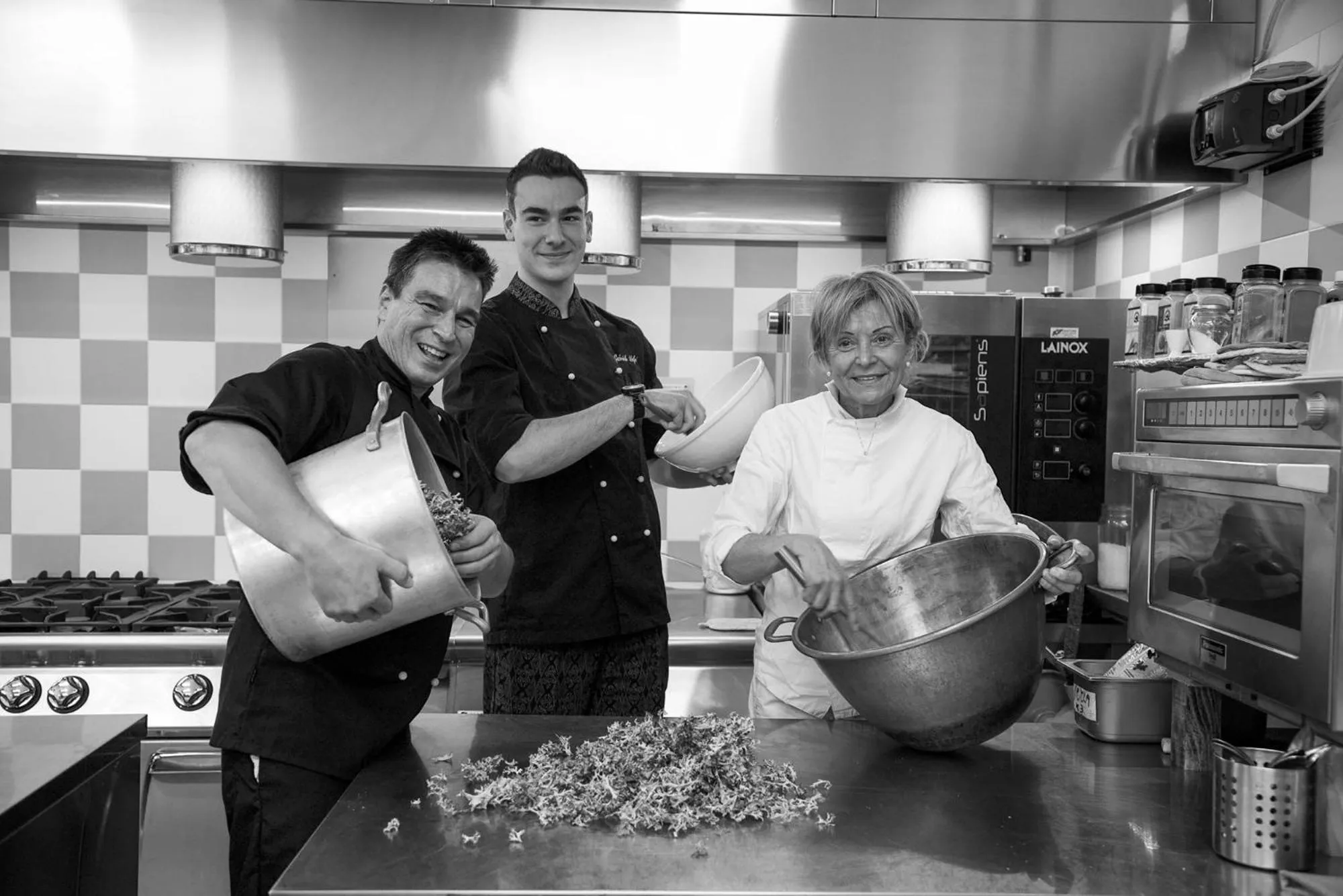 Restaurant/places to eat in Alpen Chalet - Charme Mountain Hotel -