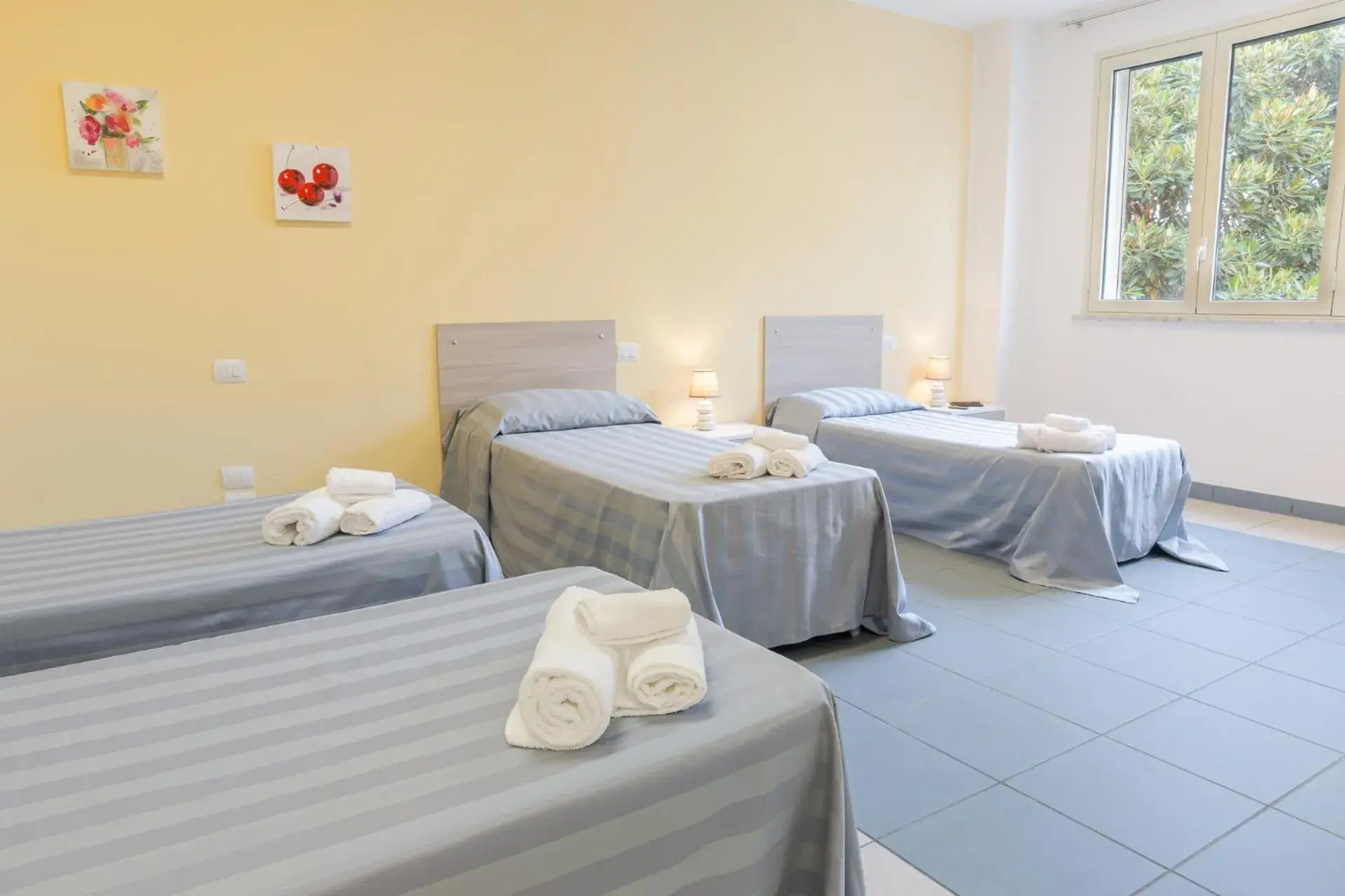 Family Room in Casa per Ferie Don Orione Palermo Family Room in Casa per Ferie Don Orione Palermo