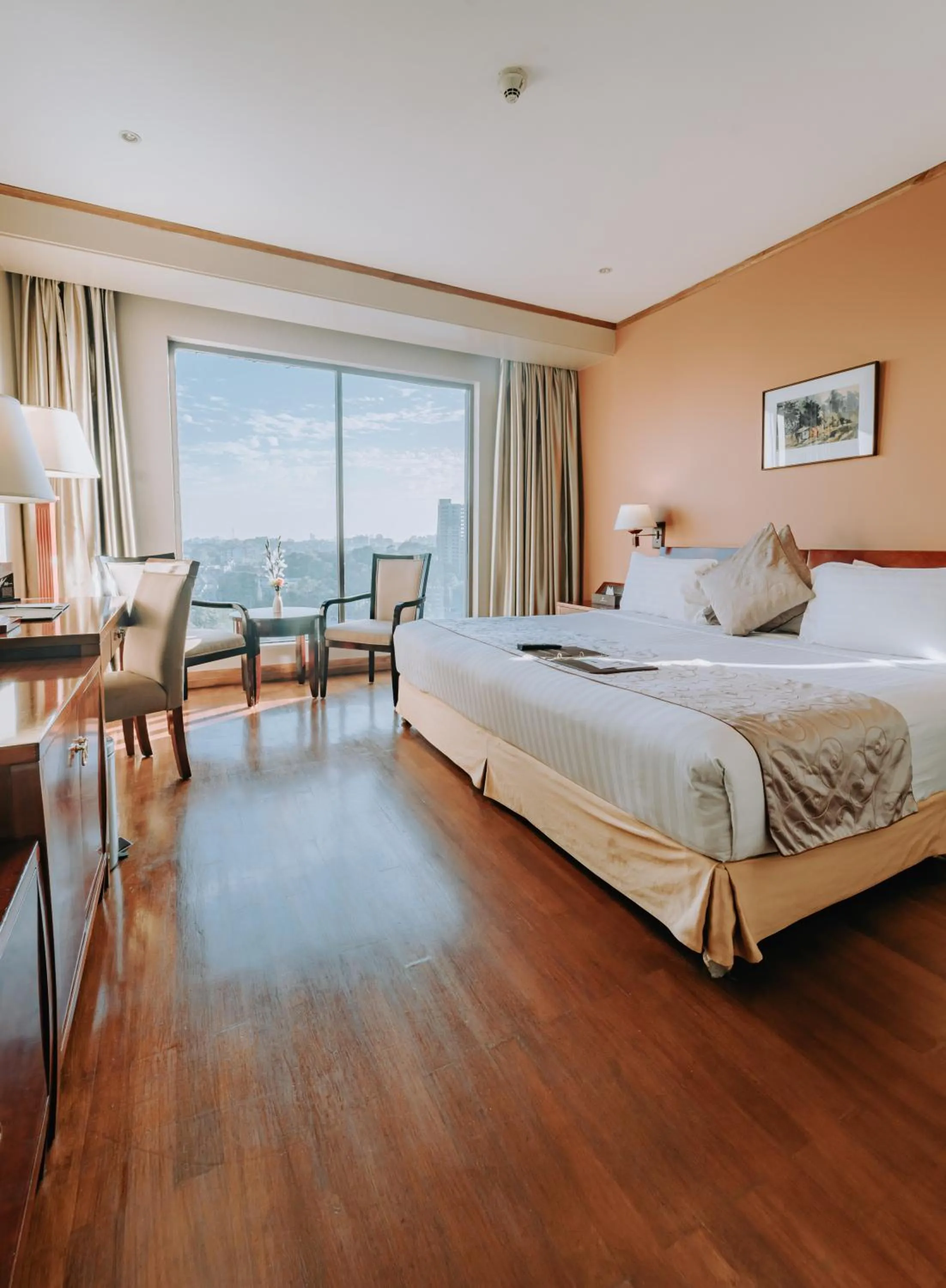 Bedroom, Bed in The Peninsula Chittagong Limited