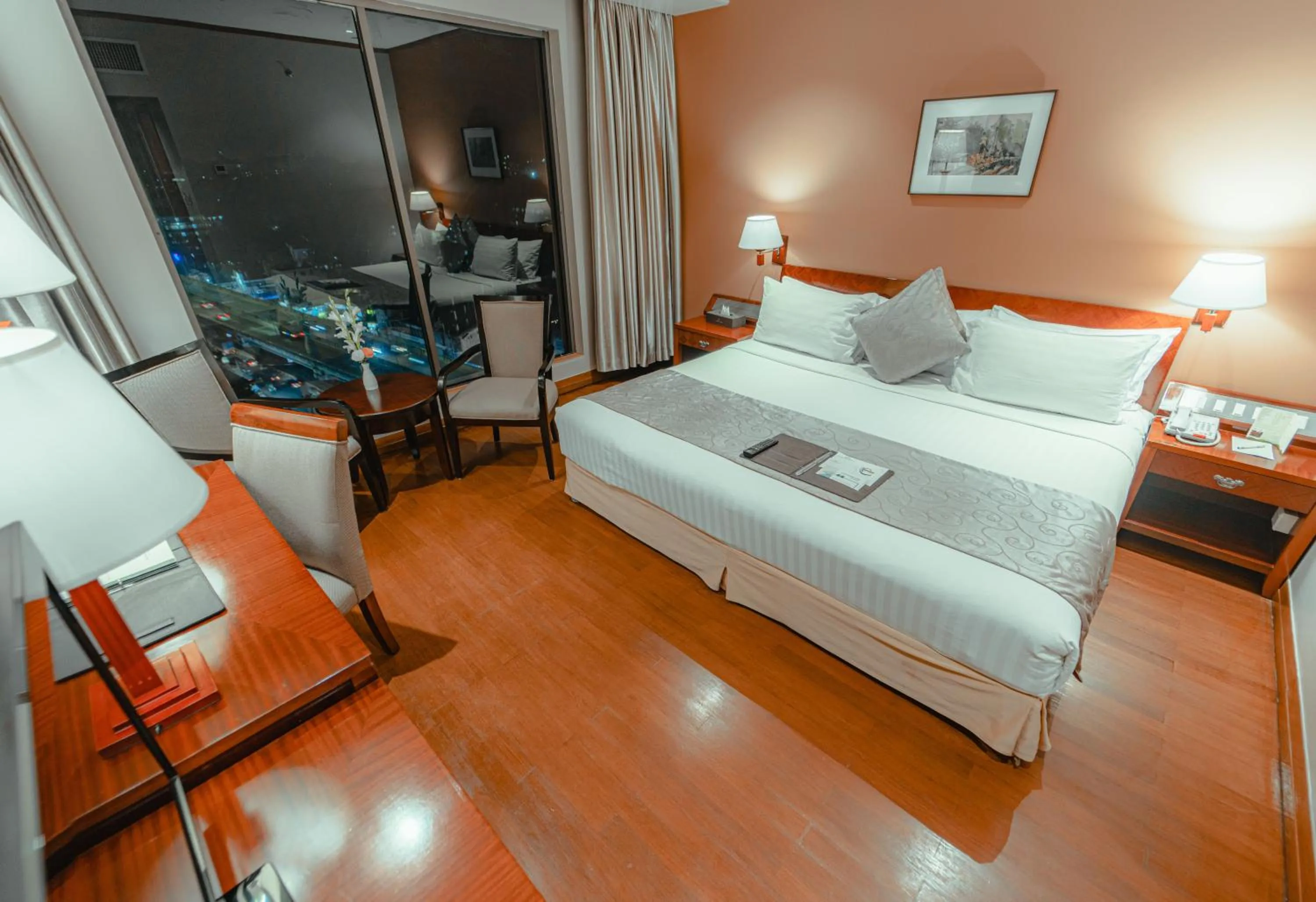 Bedroom, Bed in The Peninsula Chittagong Limited