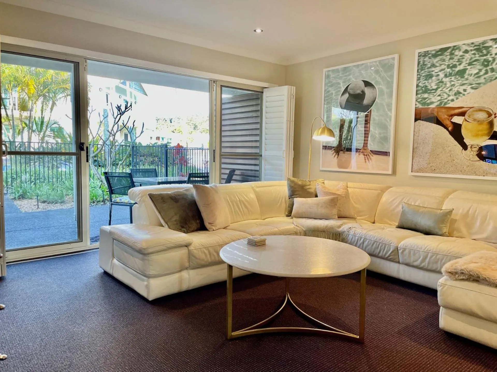 Oaks Pacific Blue 349 fantastic pool