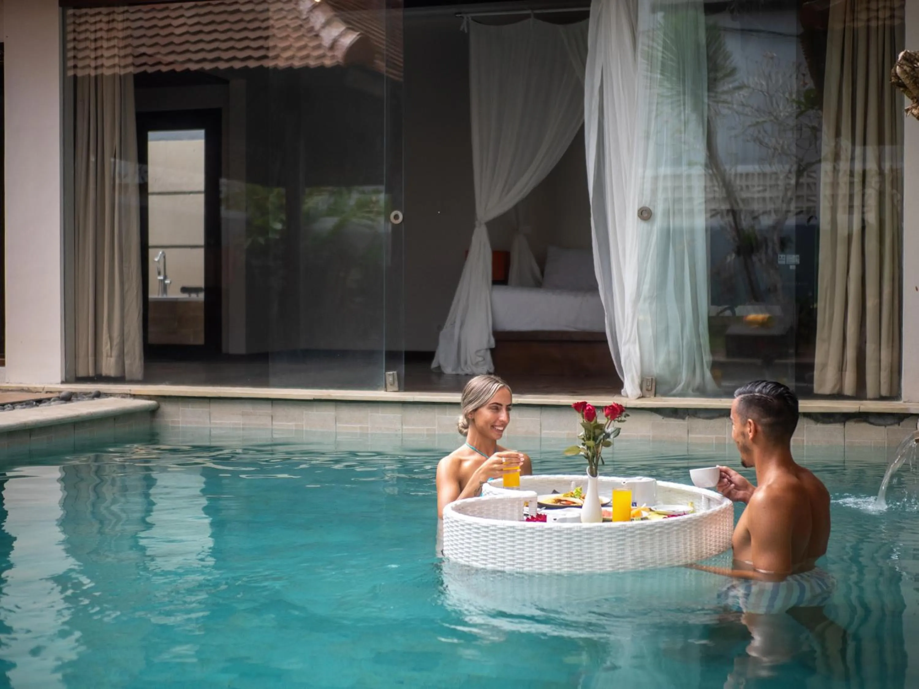Swimming pool in Avery Le Nixsun Villas Ungasan with Free access to Gym center by Waringin Hospitality