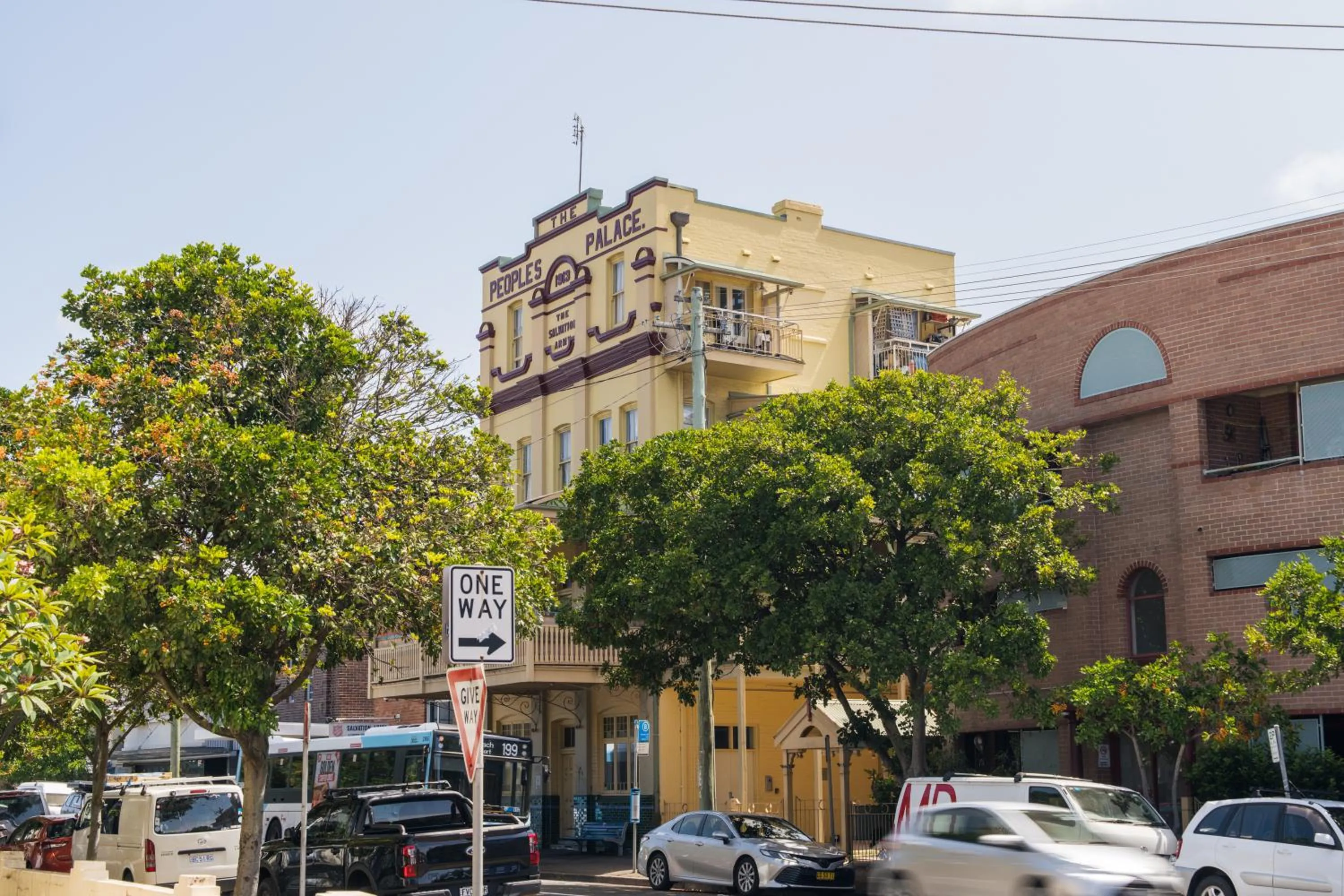 Day in Manly Beach Guesthouse
