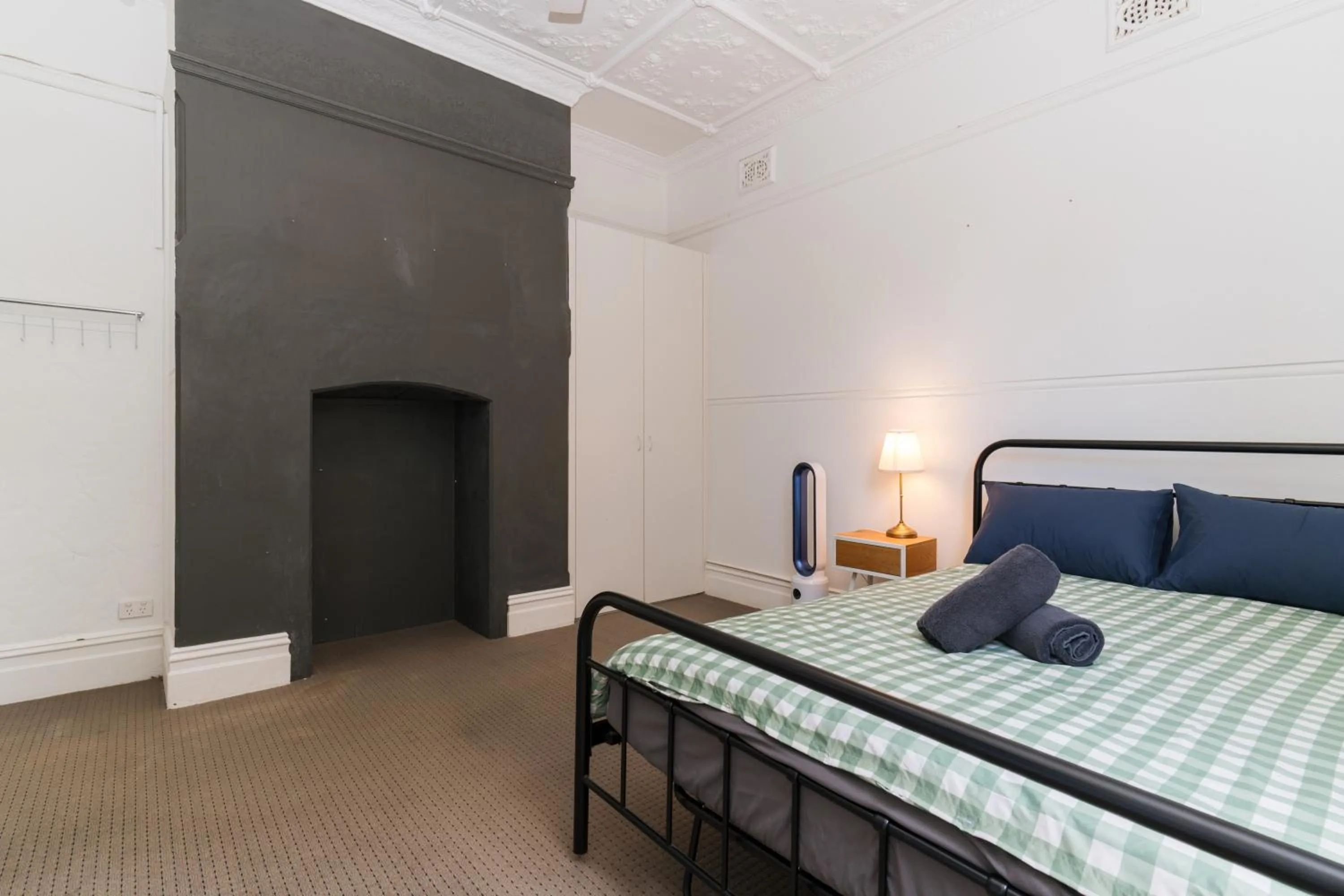 Bed in Manly Beach Guesthouse