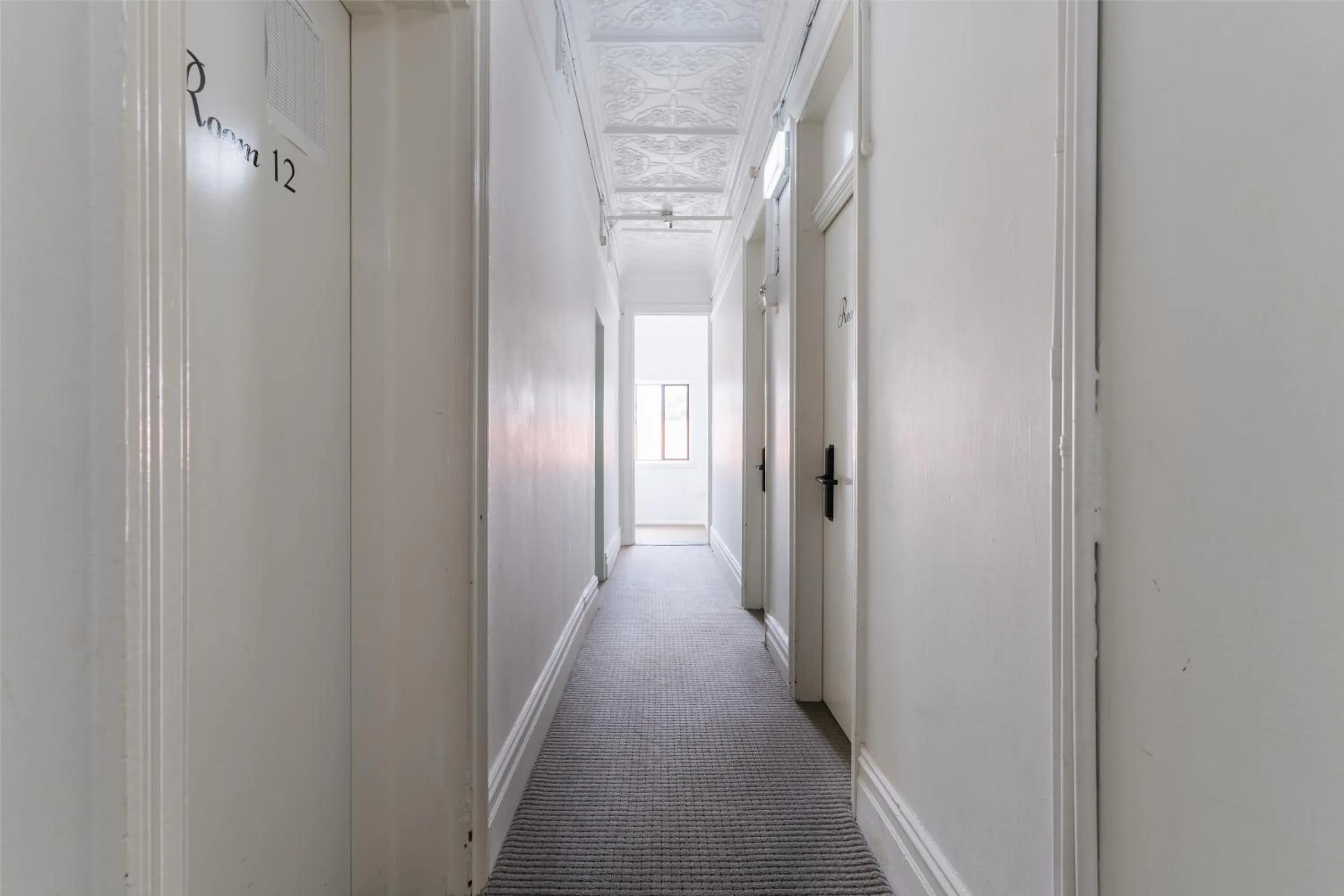 Property building in Manly Beach Guesthouse