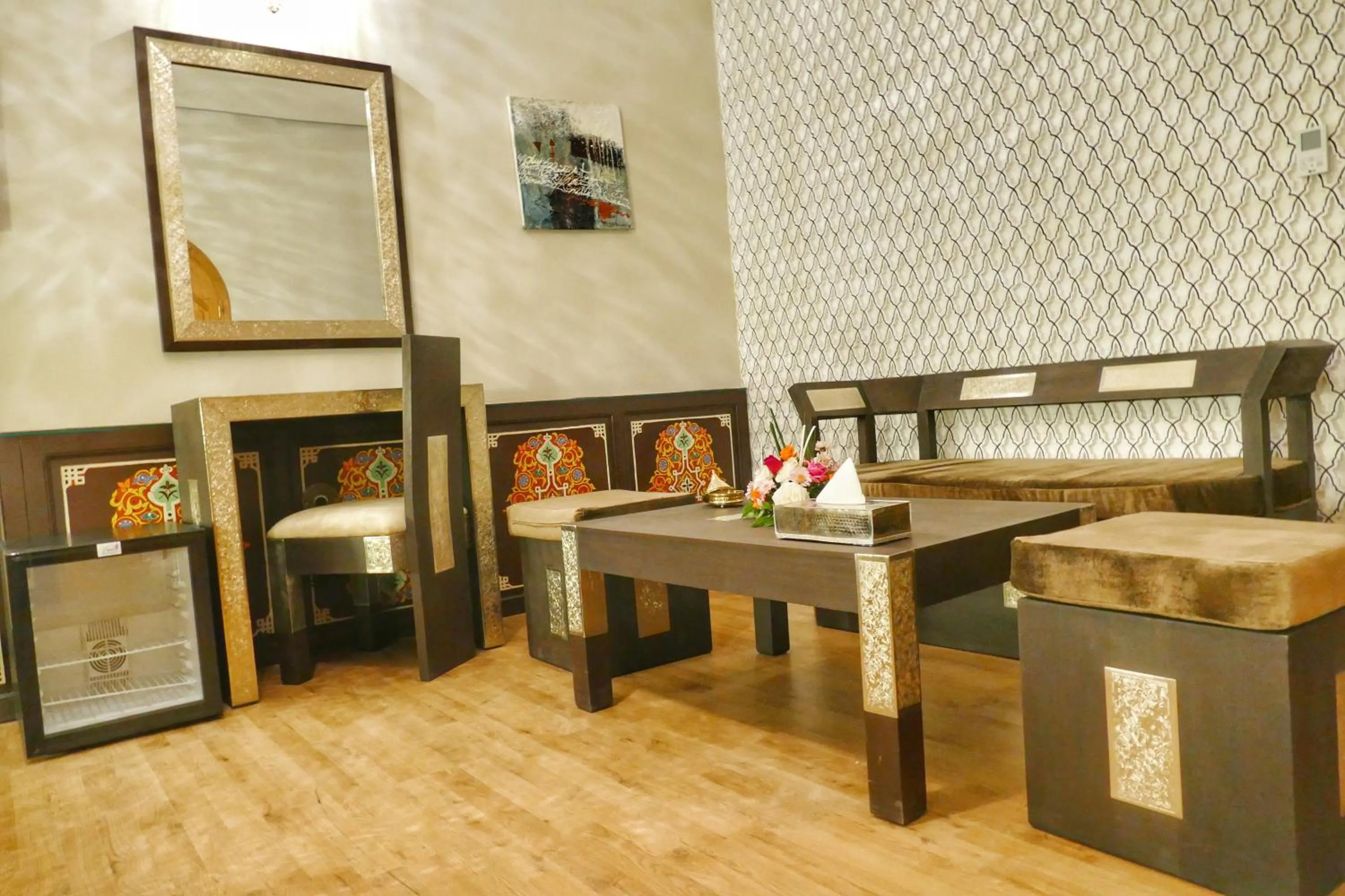 Living room in Palais Dar Si Aissa ALL-SUITES