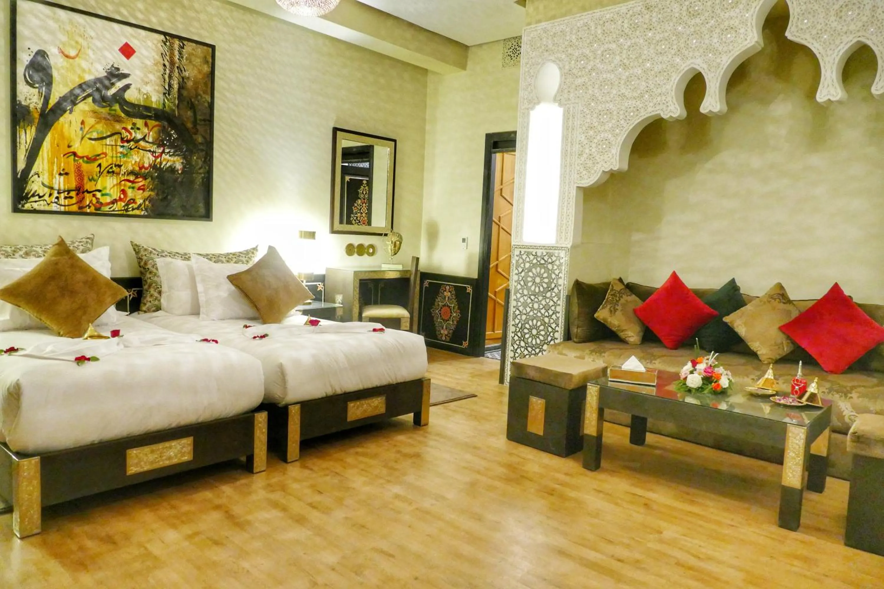 Bedroom, Bed in Palais Dar Si Aissa ALL-SUITES