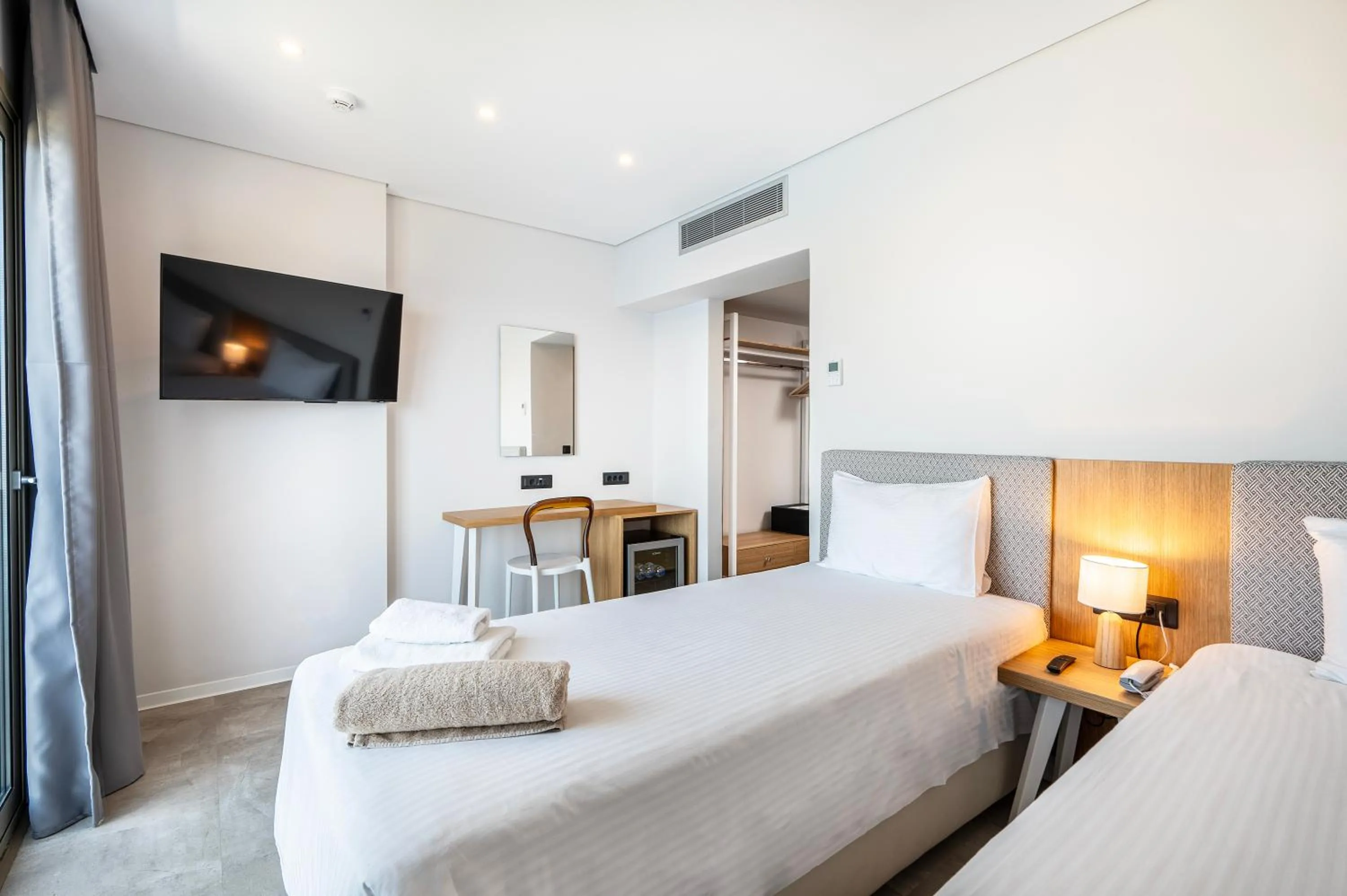 Bedroom, Bed in Athina Palace Resort & Spa