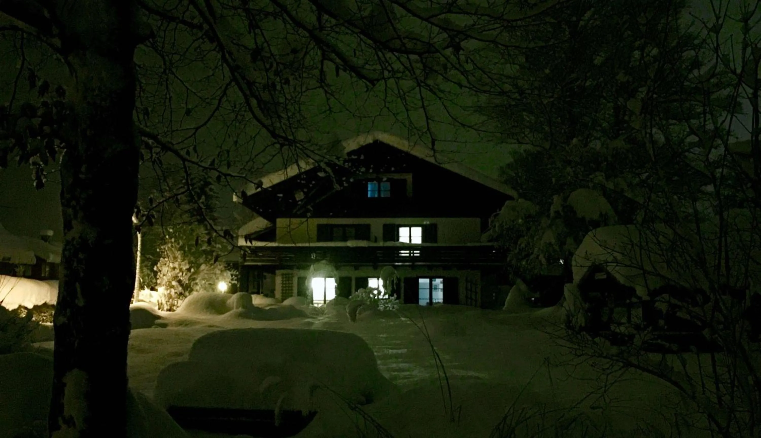 Property building in Drachenfels