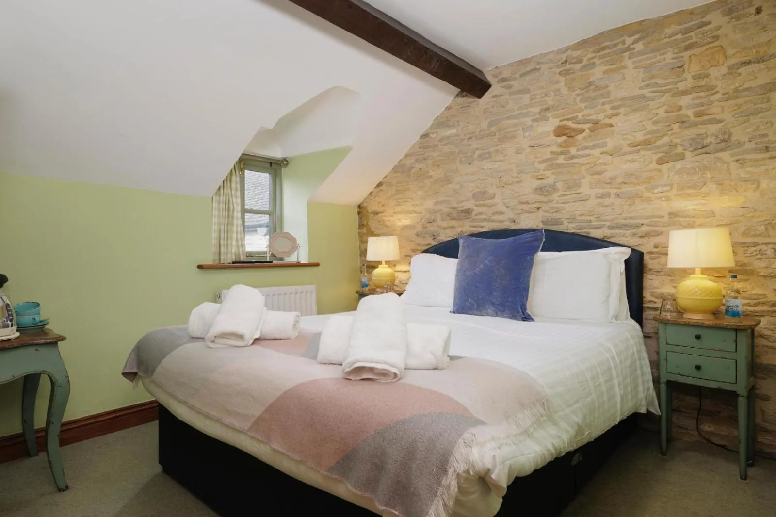 Property building, Bed in The Plough B&B