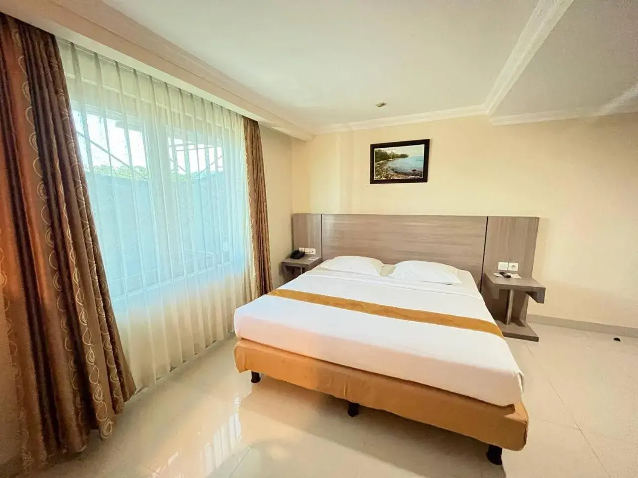 Deluxe Double or Twin Room in Manise Hotel Deluxe Double or Twin Room in Manise Hotel