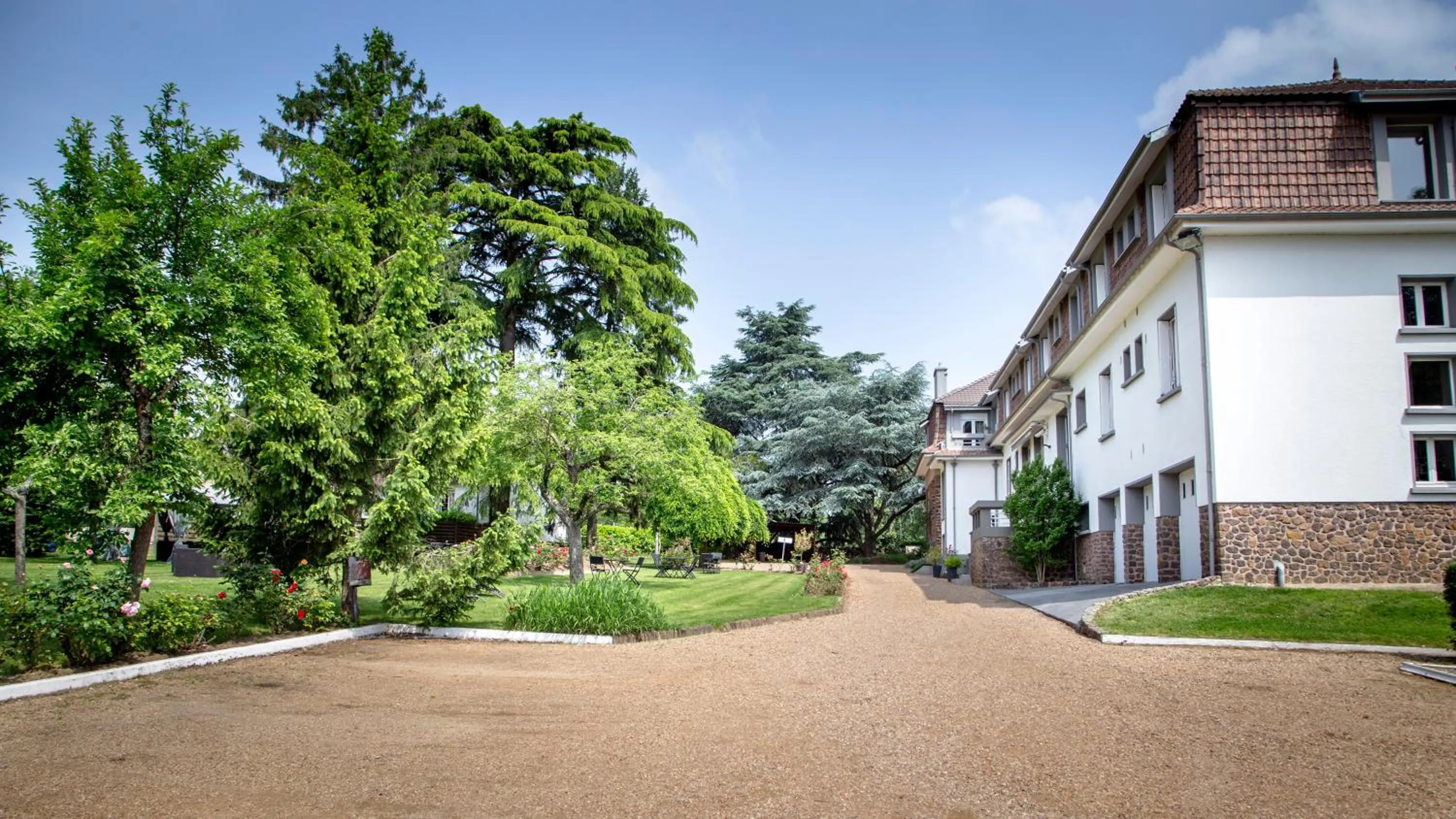 View (from property/room) in Hotel De La Pommeraie