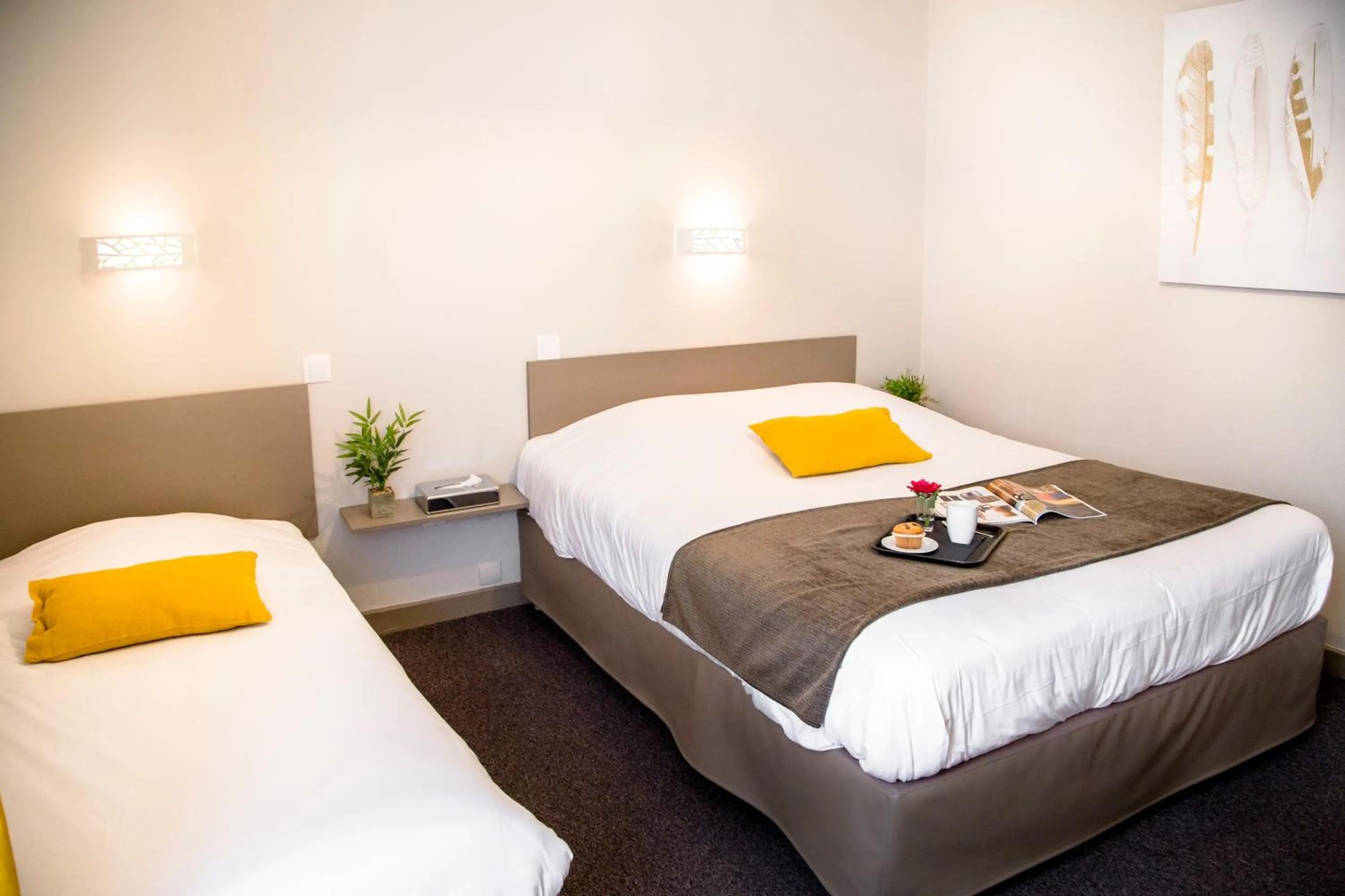 Bedroom, Bed in Hotel De La Pommeraie