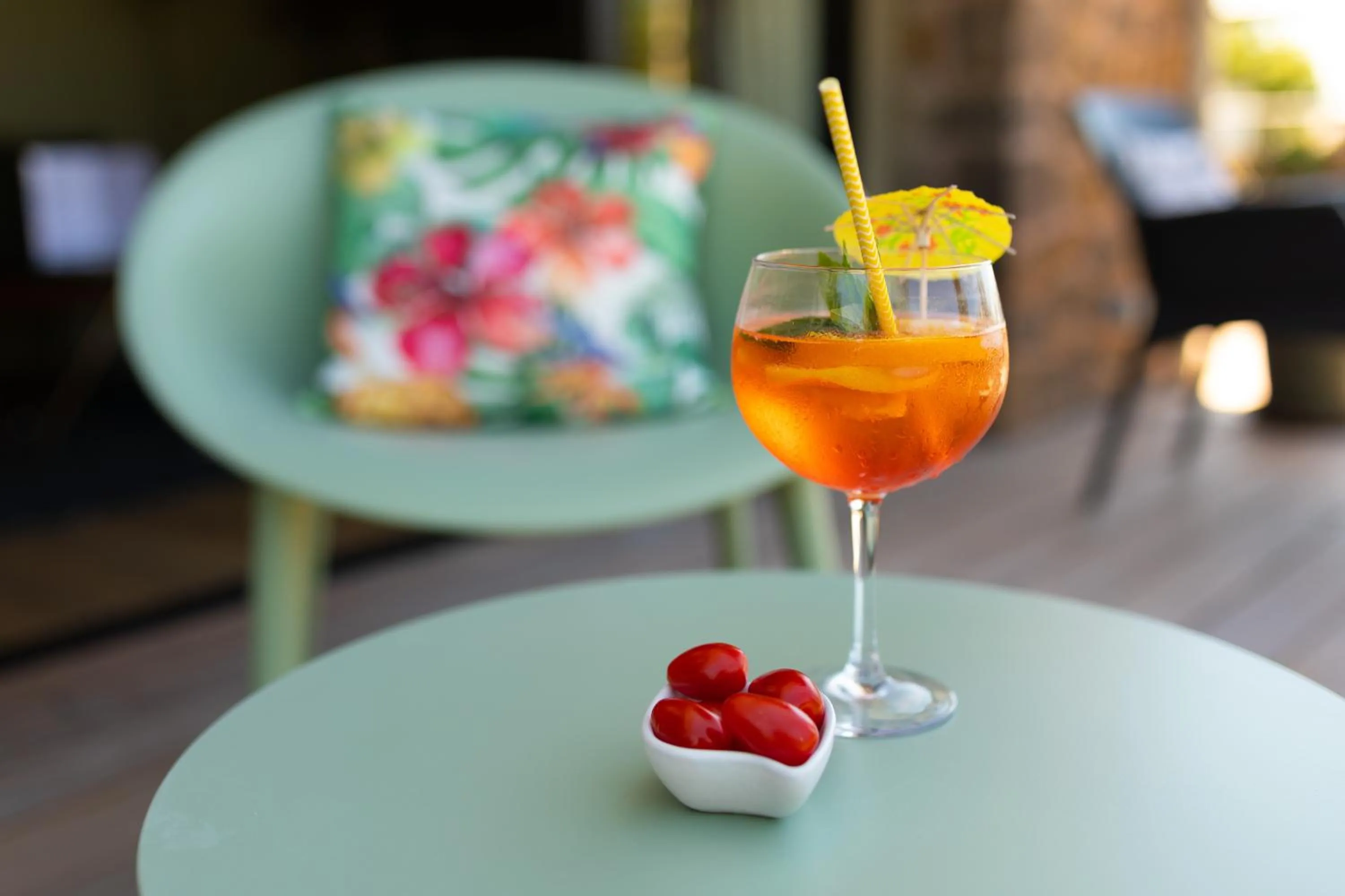 Food and drinks in Hotel De La Pommeraie