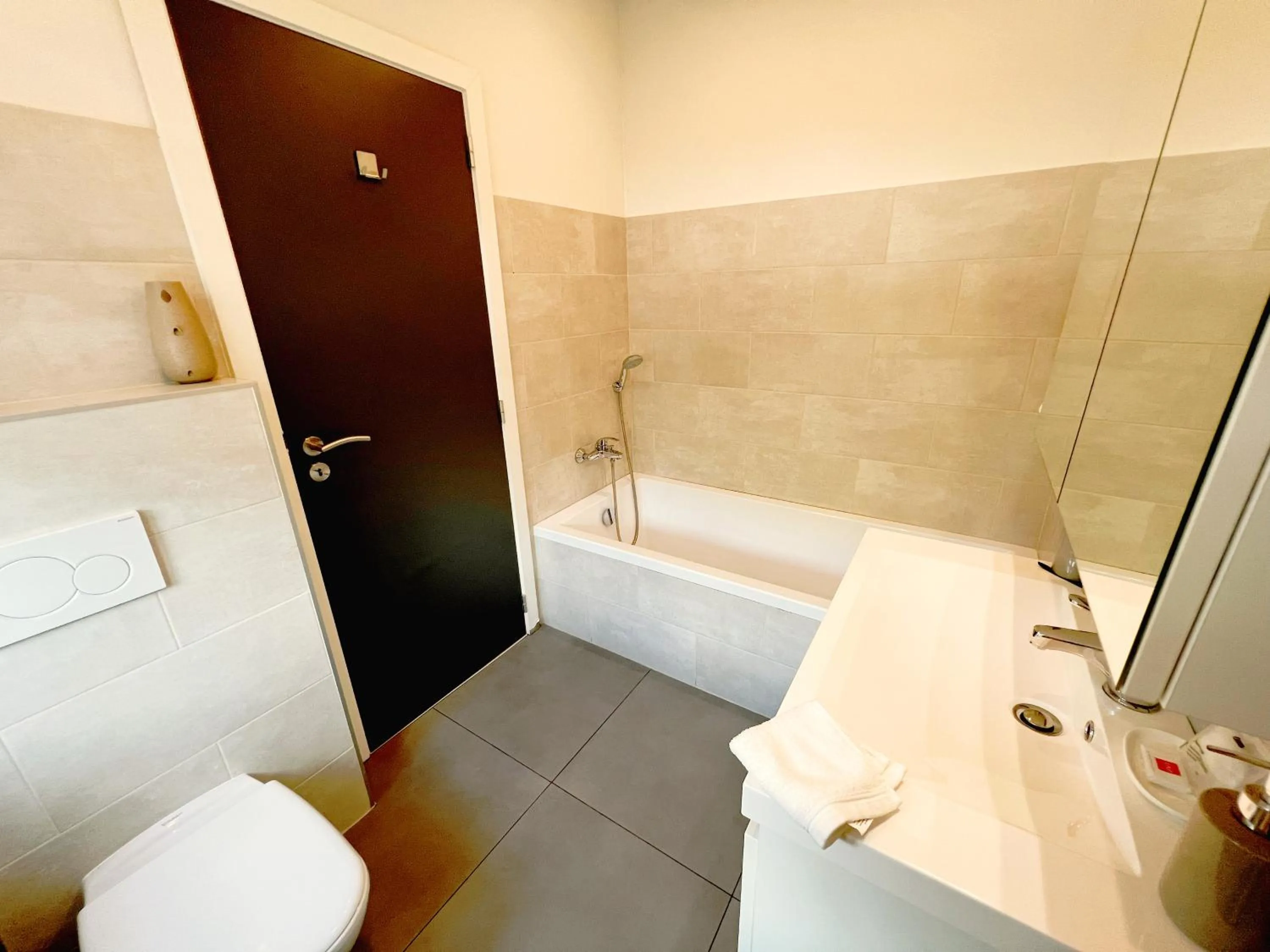 Au sommet de la cascade