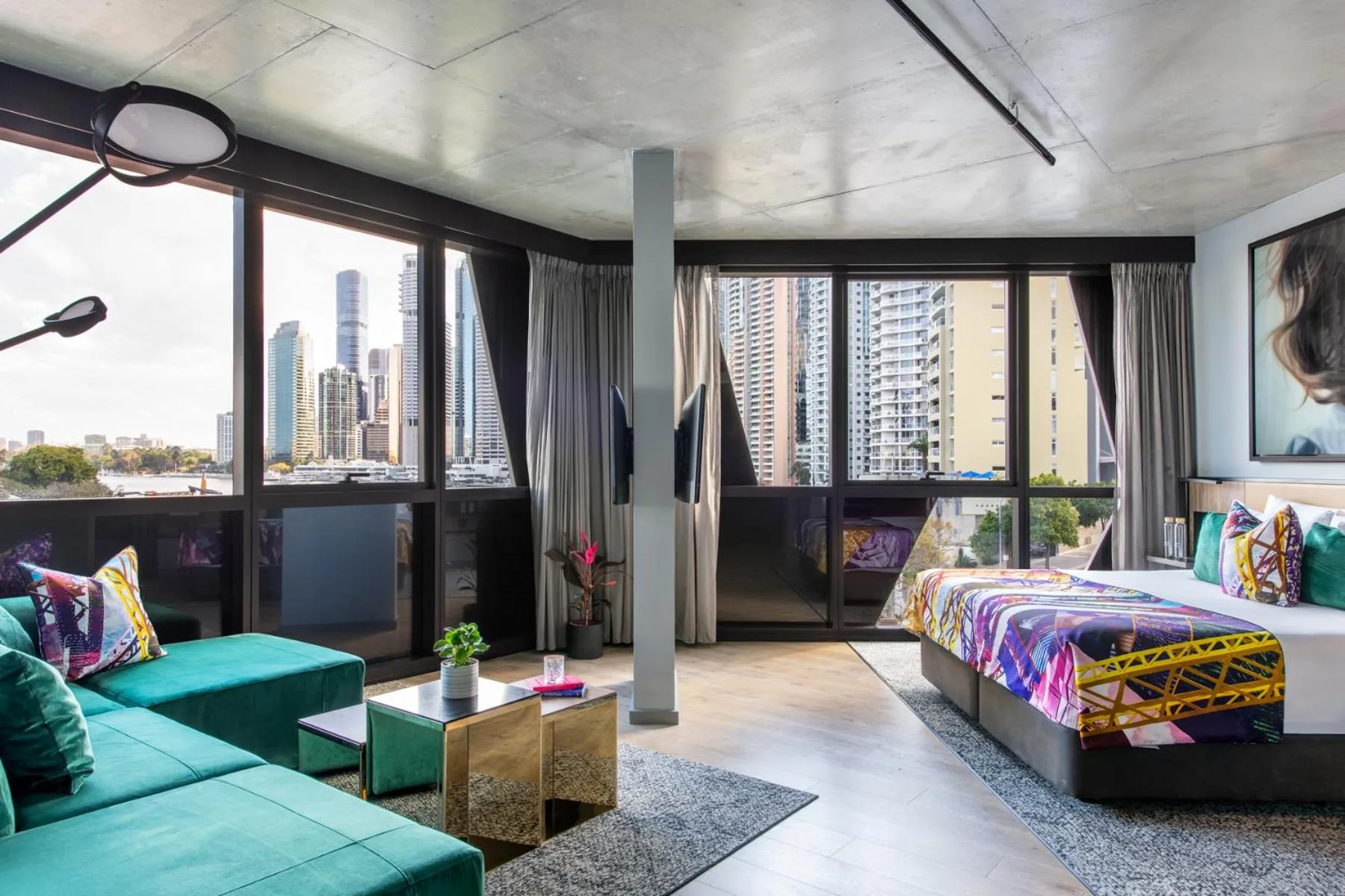 Seating area, Bed in Crystalbrook Vincent